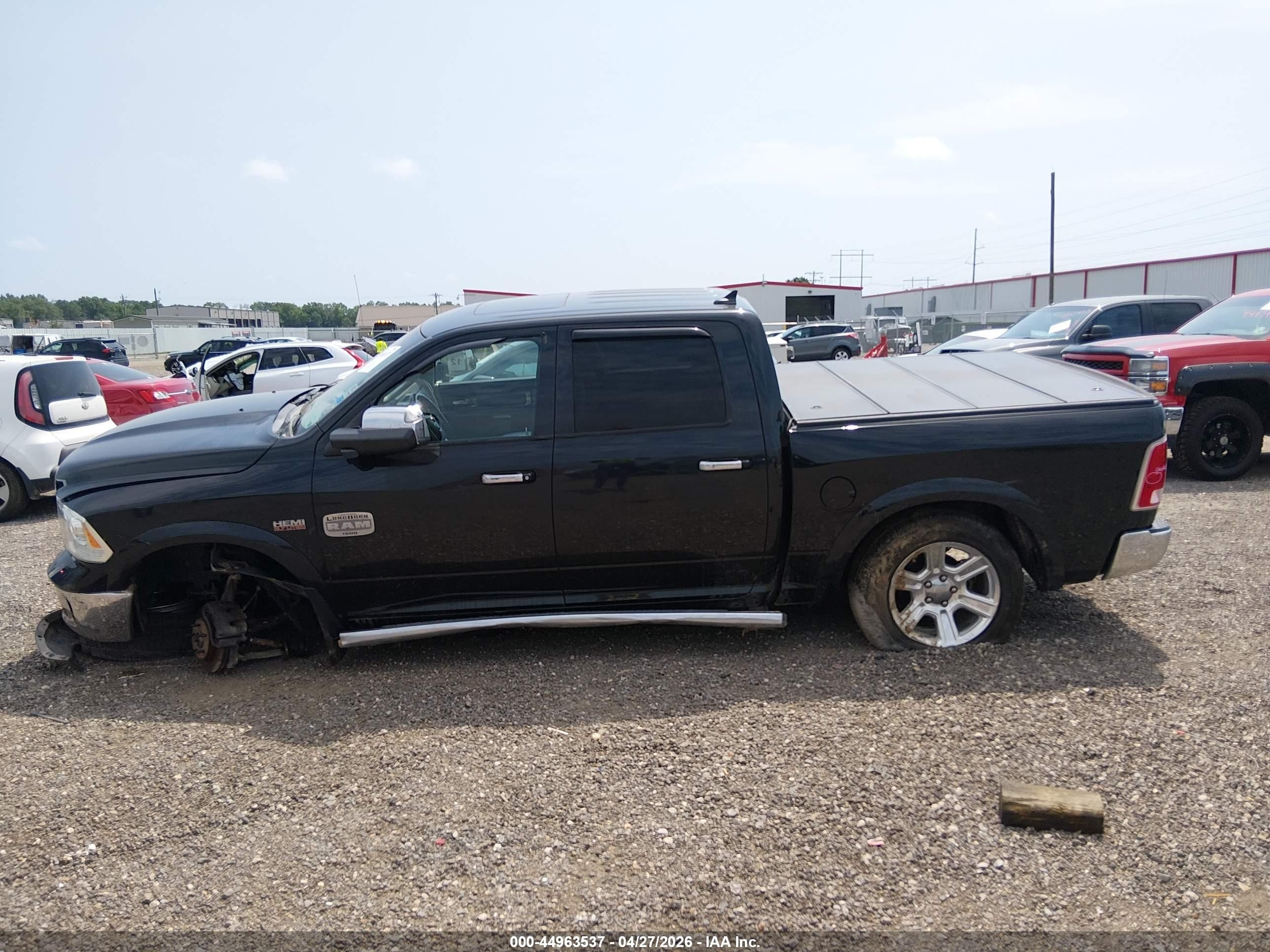 2016 Ram 1500 Longhorn Черный vin: 1C6RR7PT5GS235845