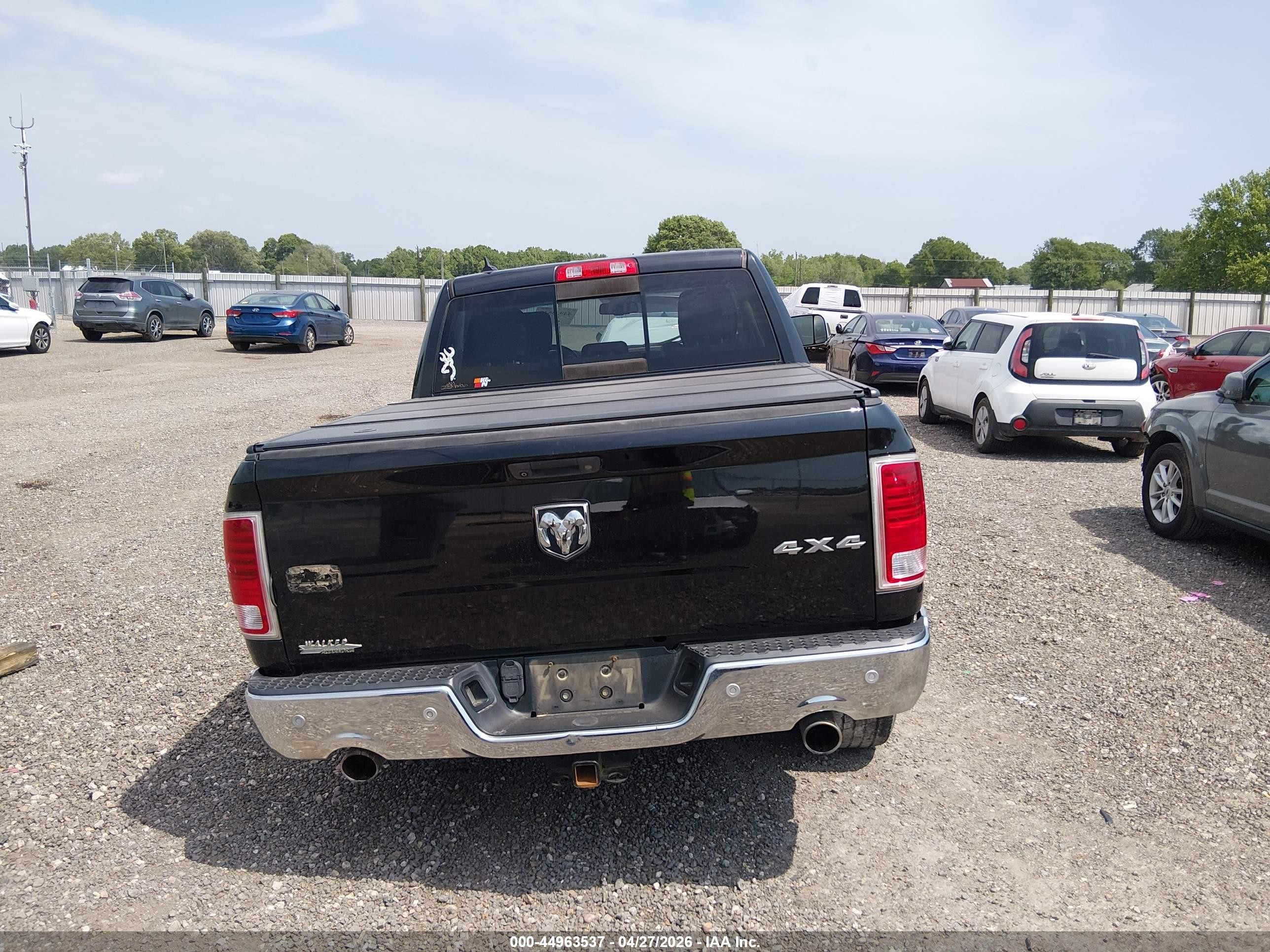 2016 Ram 1500 Longhorn Черный vin: 1C6RR7PT5GS235845