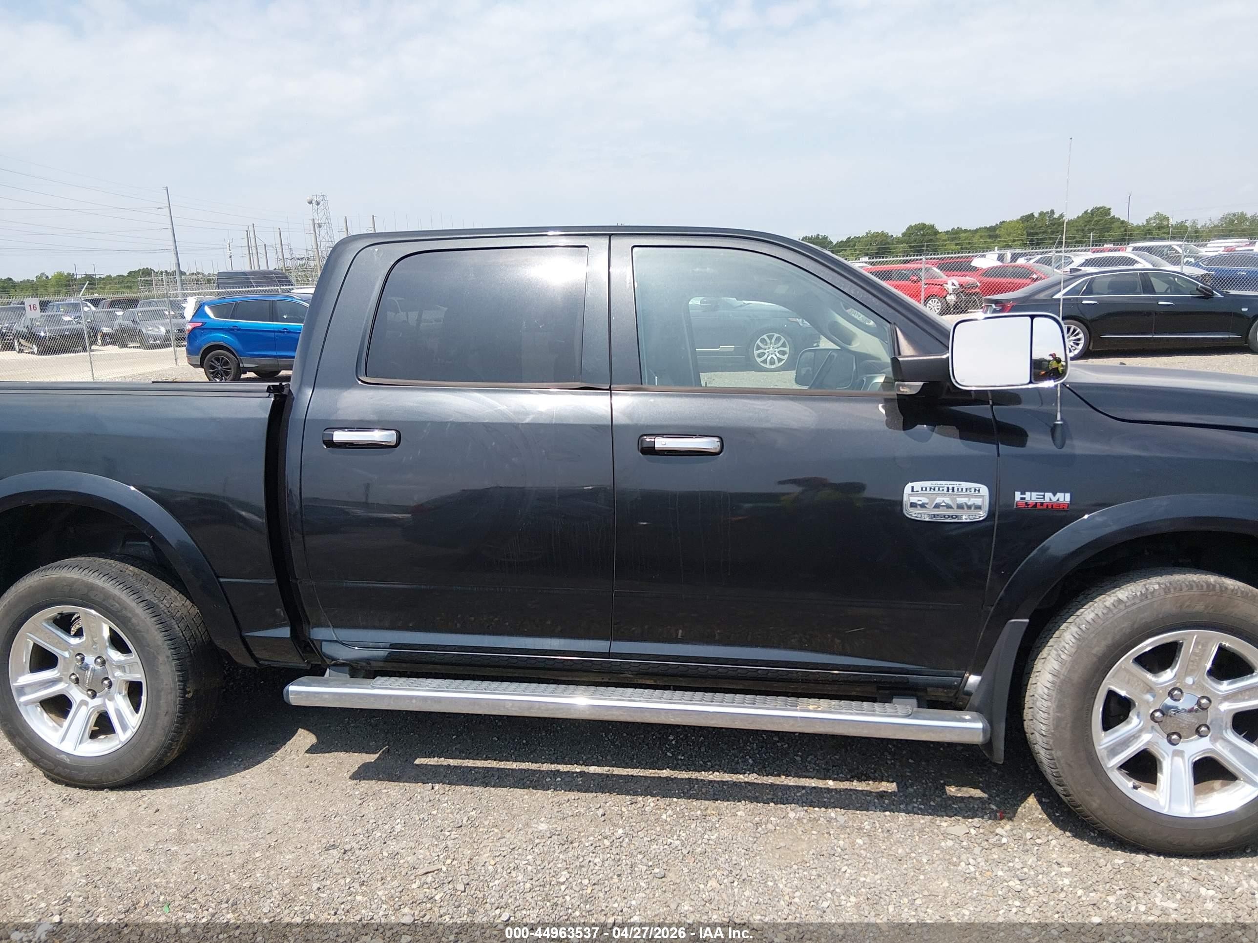 2016 Ram 1500 Longhorn Черный vin: 1C6RR7PT5GS235845
