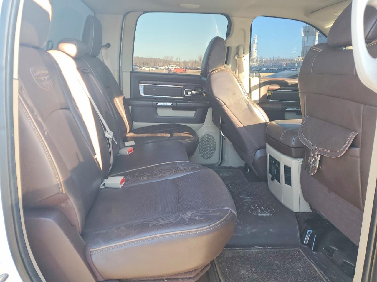 2014 Ram 1500 Longhorn Белый vin: 1C6RR7PT6ES126484