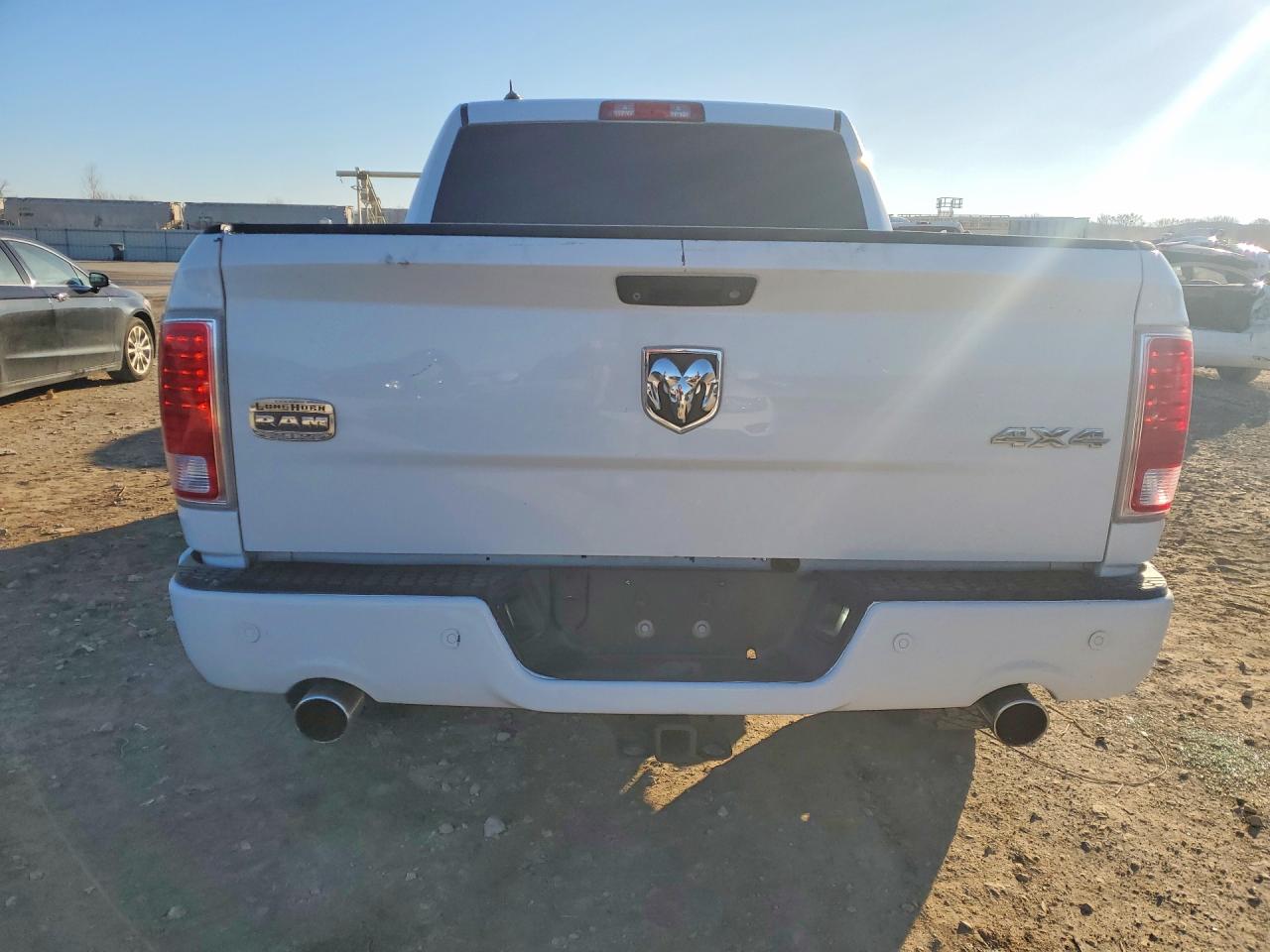 2014 Ram 1500 Longhorn Белый vin: 1C6RR7PT6ES126484
