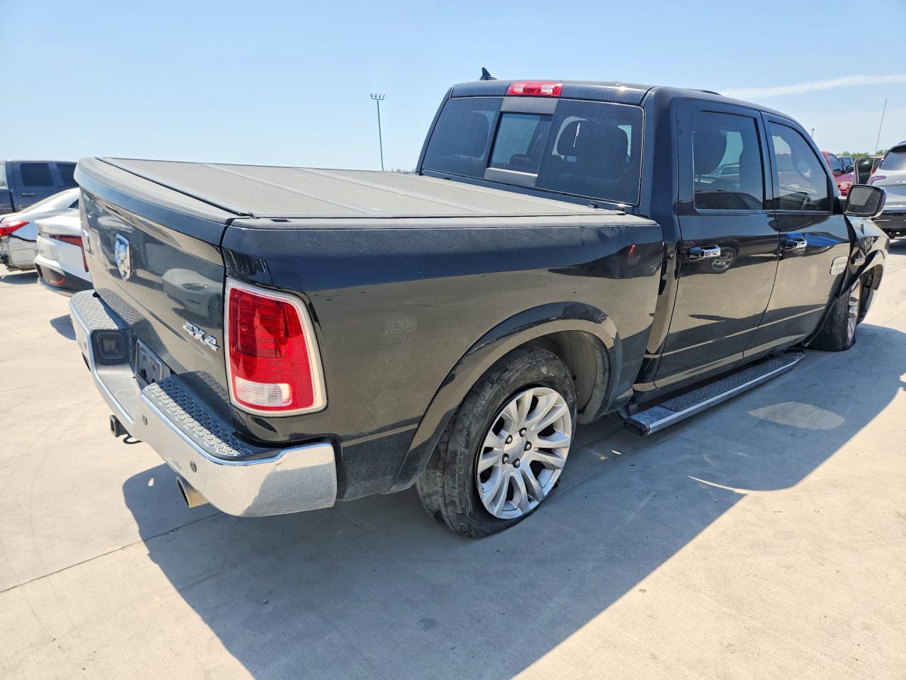 2013 Ram 1500 Longhorn Черный vin: 1C6RR7PT7DS605057