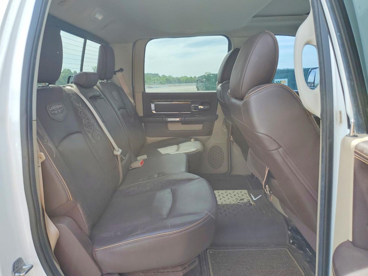 2014 Ram 1500 Longhorn White vin: 1C6RR7PT7ES143794