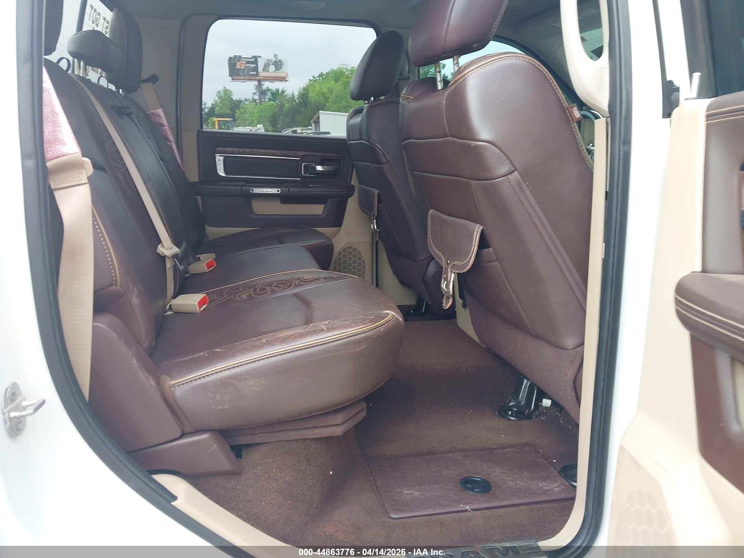 2013 Ram 1500 Laramie Longhorn Edition White vin: 1C6RR7PT8DS655630