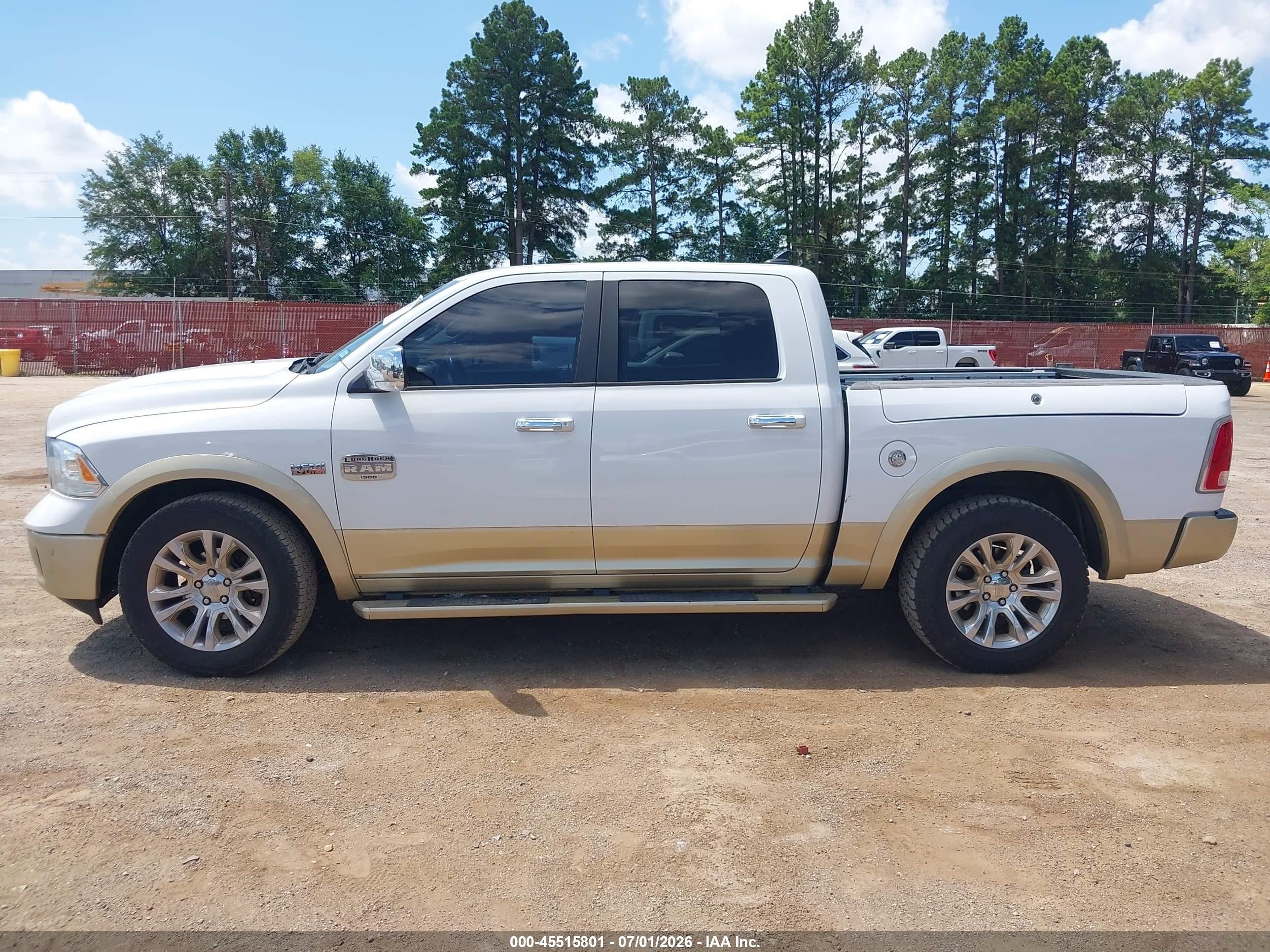2014 Ram 1500 Longhorn Белый vin: 1C6RR7PT8ES472181