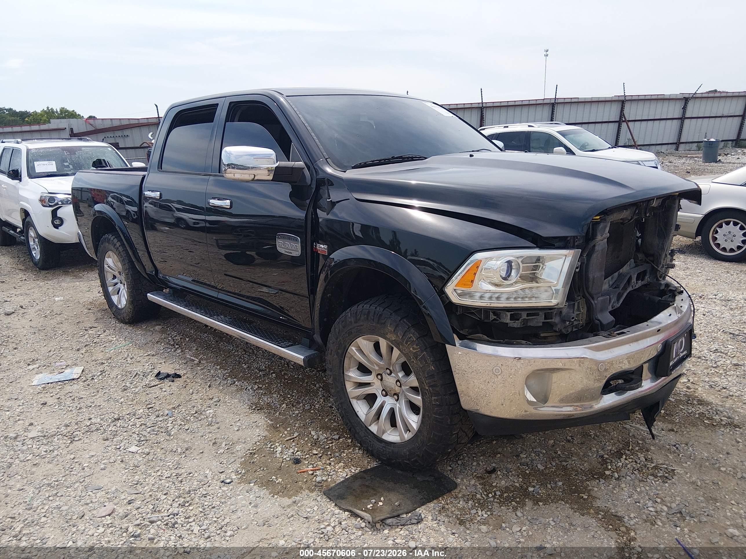 2015 Ram 1500 Laramie Longhorn Черный vin: 1C6RR7PT8FS679414