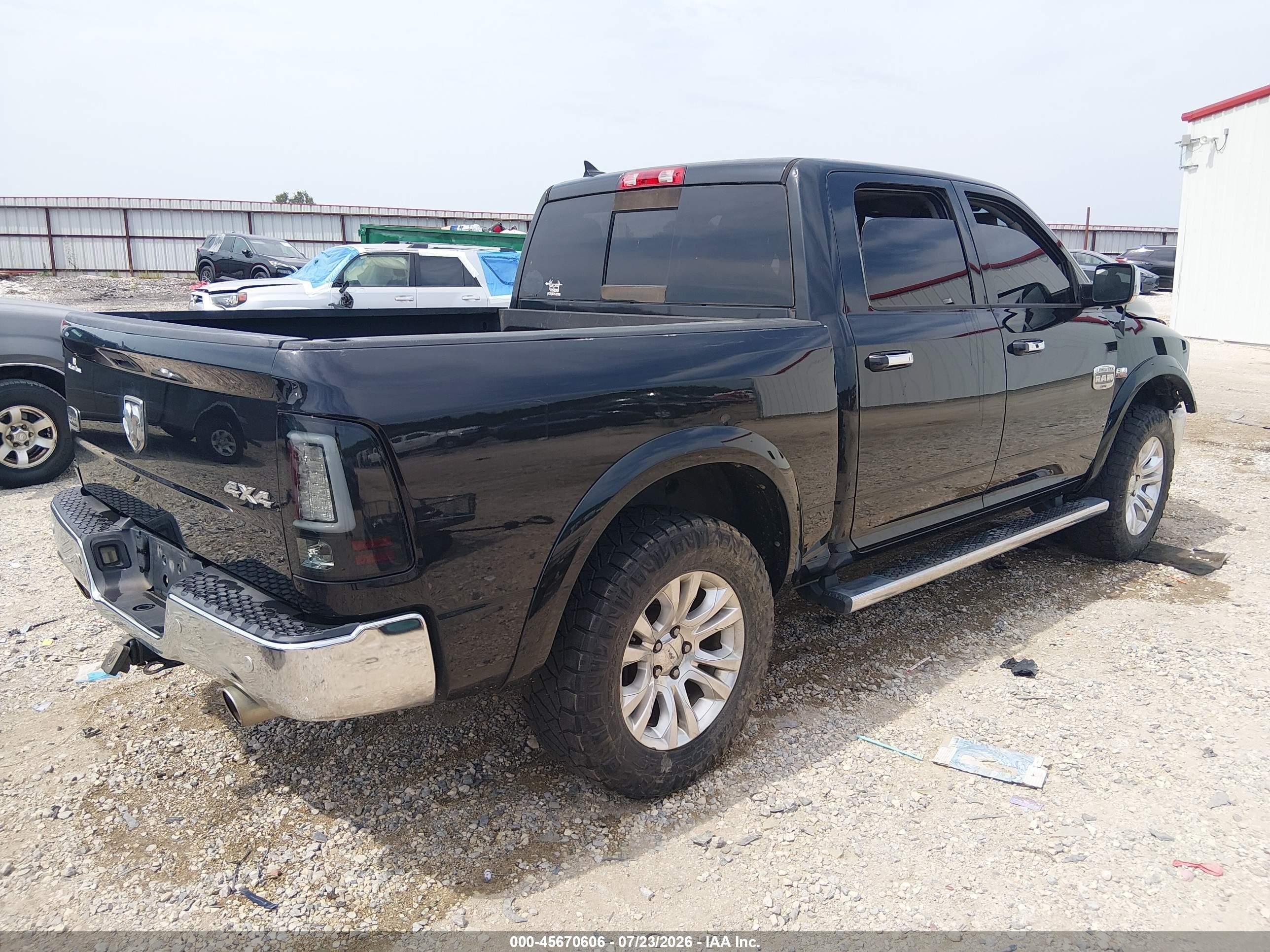 2015 Ram 1500 Laramie Longhorn Черный vin: 1C6RR7PT8FS679414