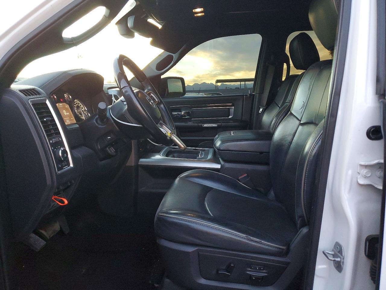 2016 Ram 1500 Longhorn White vin: 1C6RR7PT8GS217310