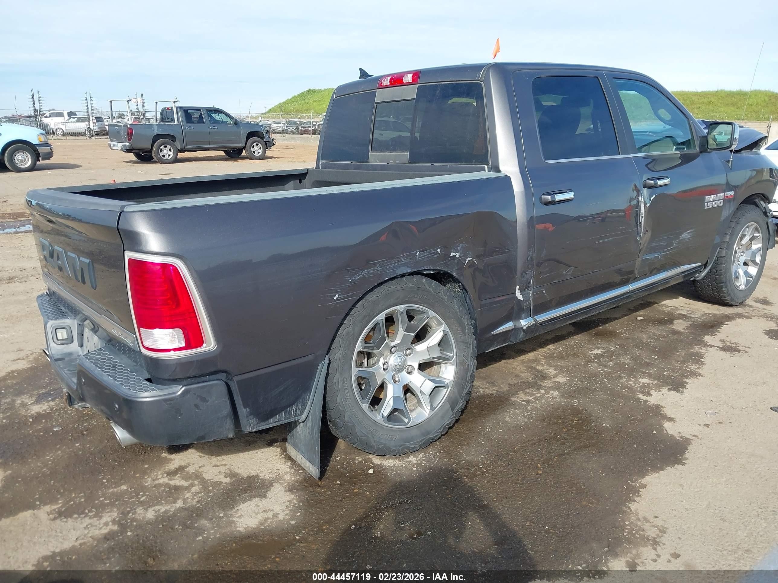 2017 Ram 1500 Limited  4x4 5'7 Box Gray vin: 1C6RR7PT8HS865800