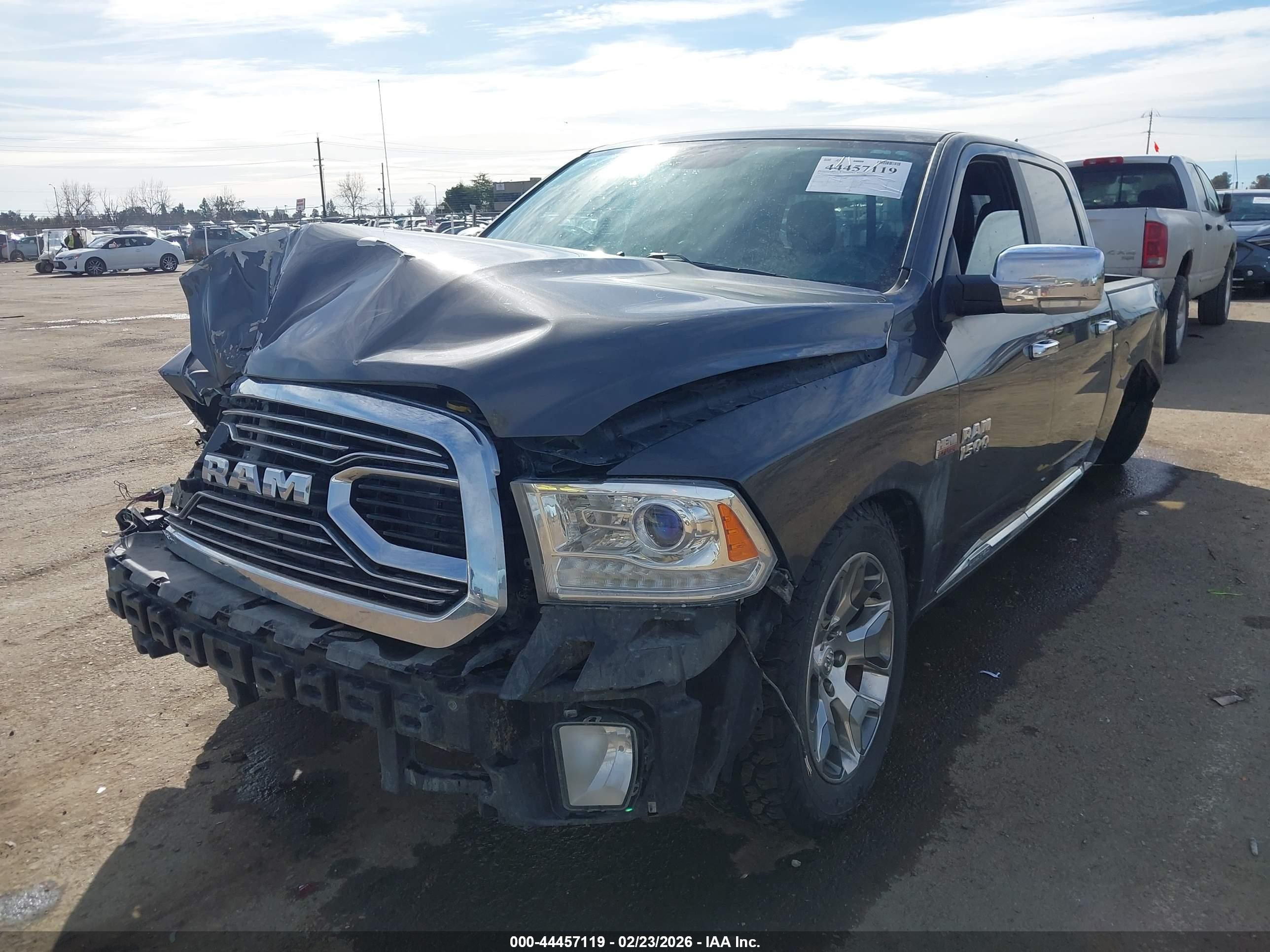 2017 Ram 1500 Limited  4x4 5'7 Box Gray vin: 1C6RR7PT8HS865800