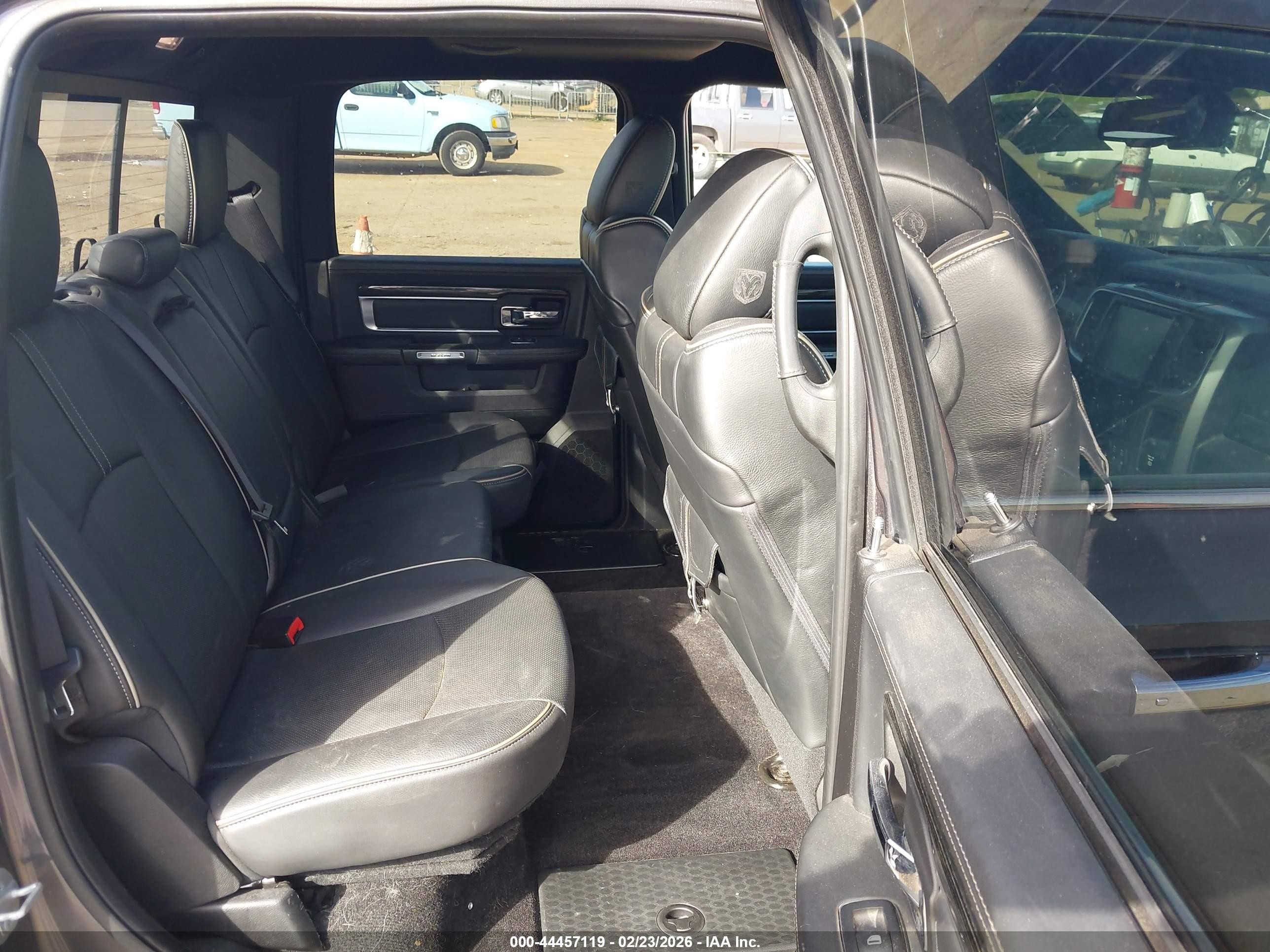 2017 Ram 1500 Limited  4x4 5'7 Box Gray vin: 1C6RR7PT8HS865800