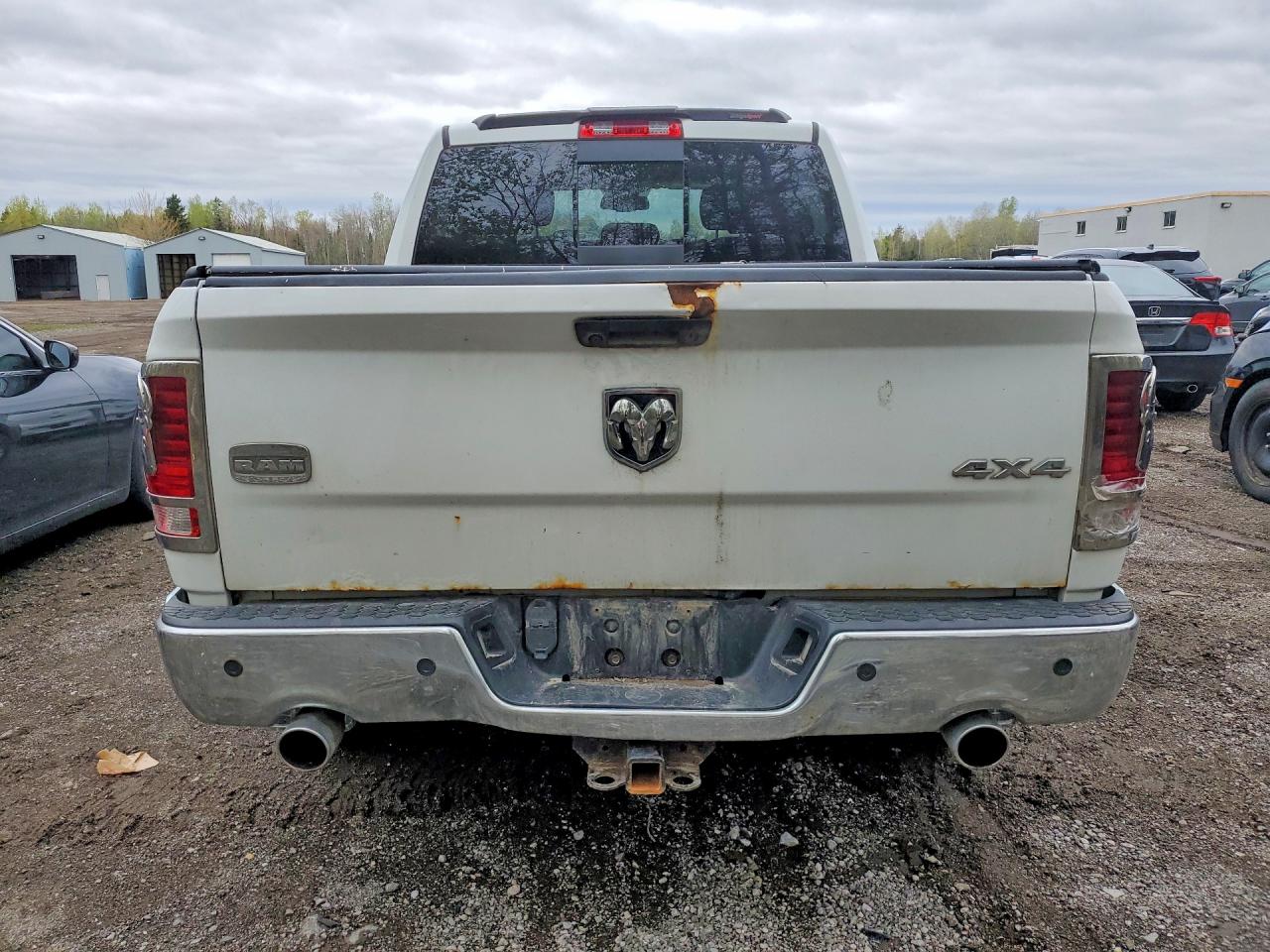 2013 Ram 1500 Longhorn Белый vin: 1C6RR7PTXDS619616