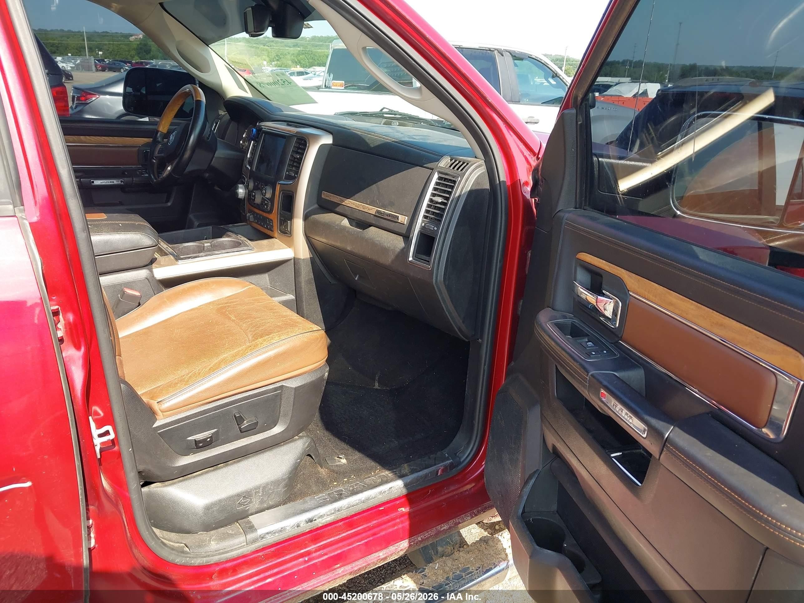 2014 Ram 1500 Longhorn Red vin: 1C6RR7PTXES407896