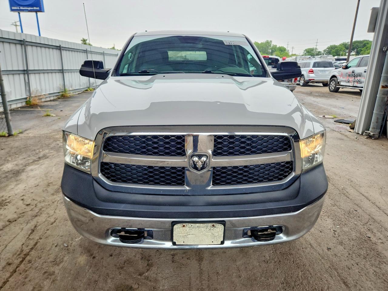 2015 Ram 1500 St White vin: 1C6RR7SMXFS586930
