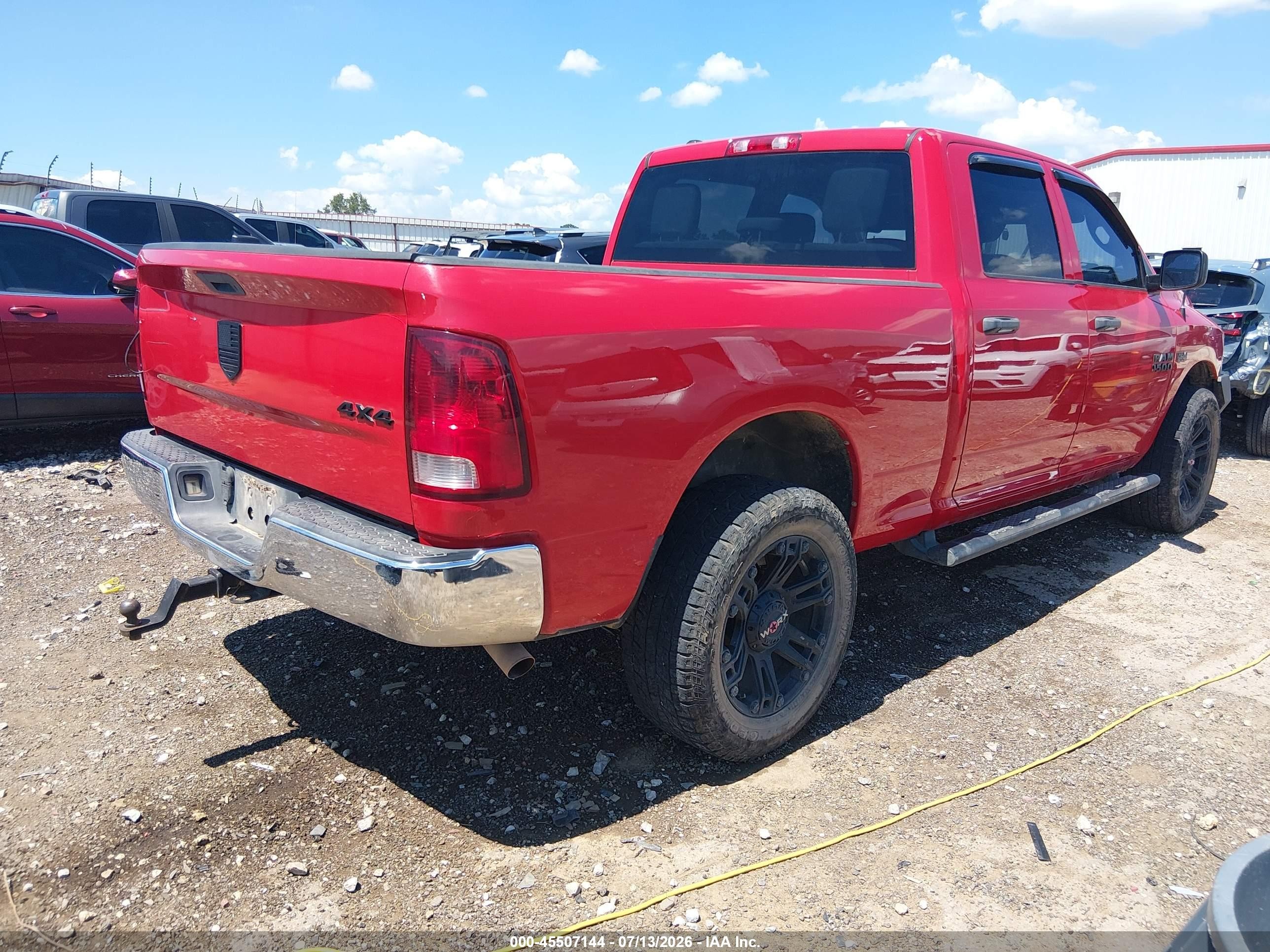 2014 Ram 1500 Tradesman Red vin: 1C6RR7ST0ES194318