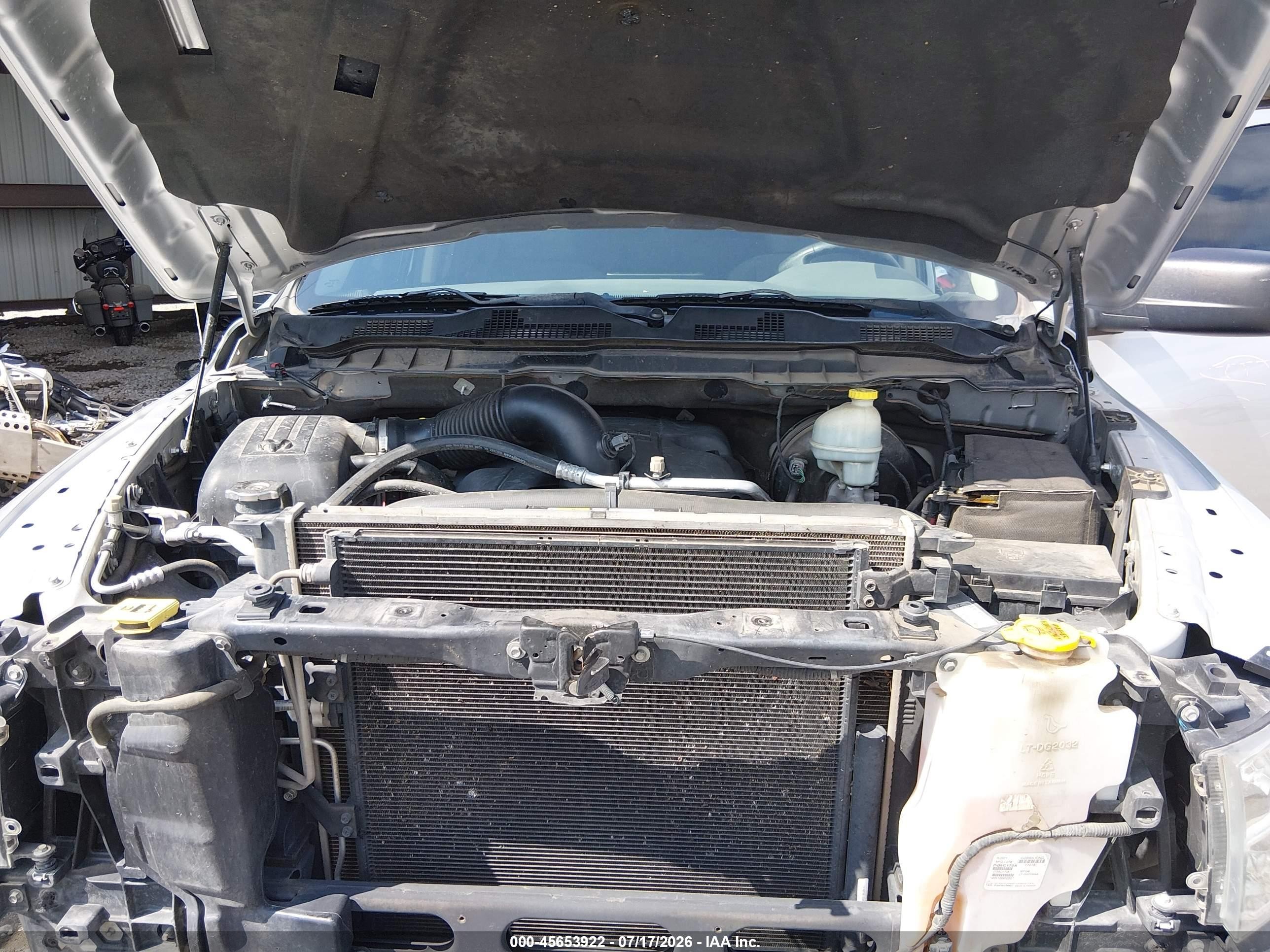 2014 Ram 1500 Tradesman Silver vin: 1C6RR7ST1ES303546