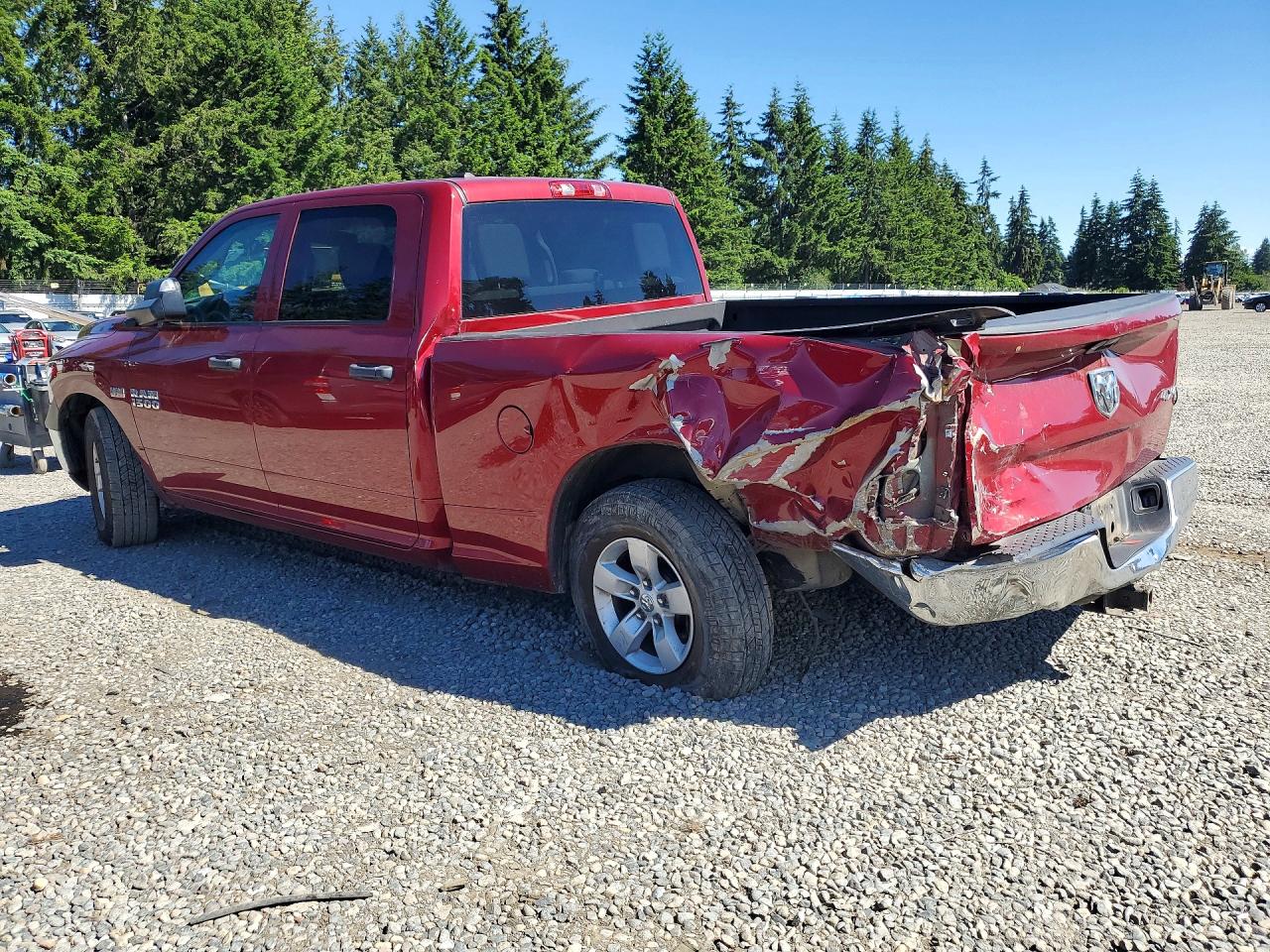 2015 Ram 1500 St Red vin: 1C6RR7ST1FS720165