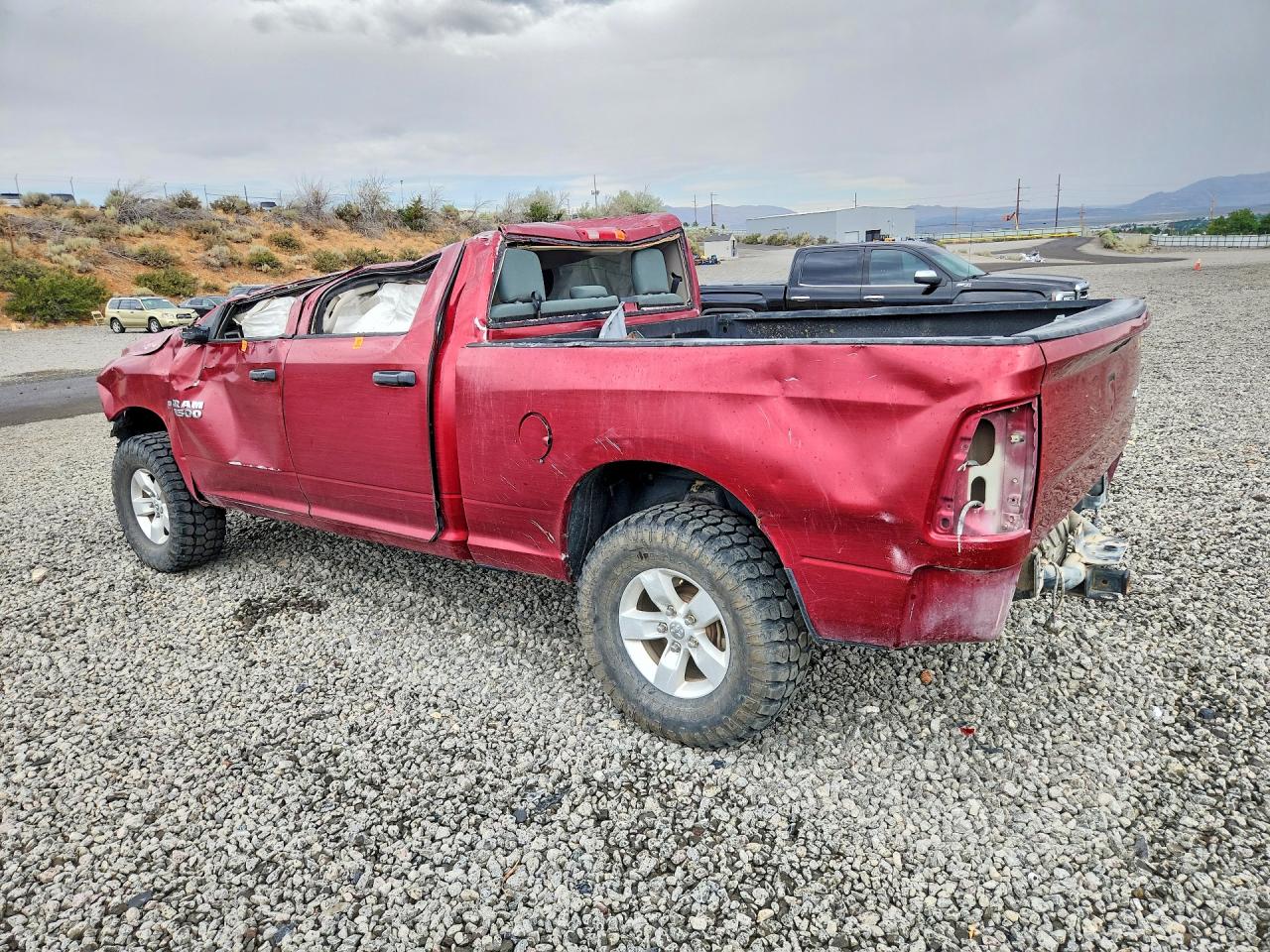 2015 Ram 1500 St Red vin: 1C6RR7ST3FS648529