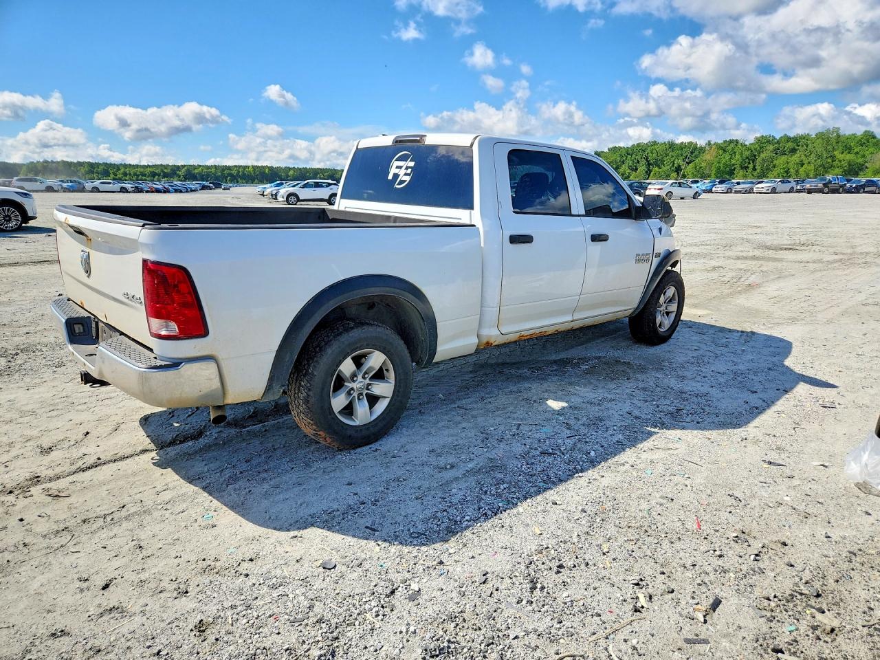 2013 Ram 1500 St White vin: 1C6RR7ST6DS713127