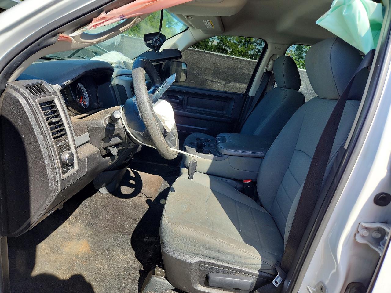 2013 Ram 1500 St White vin: 1C6RR7ST6DS713127