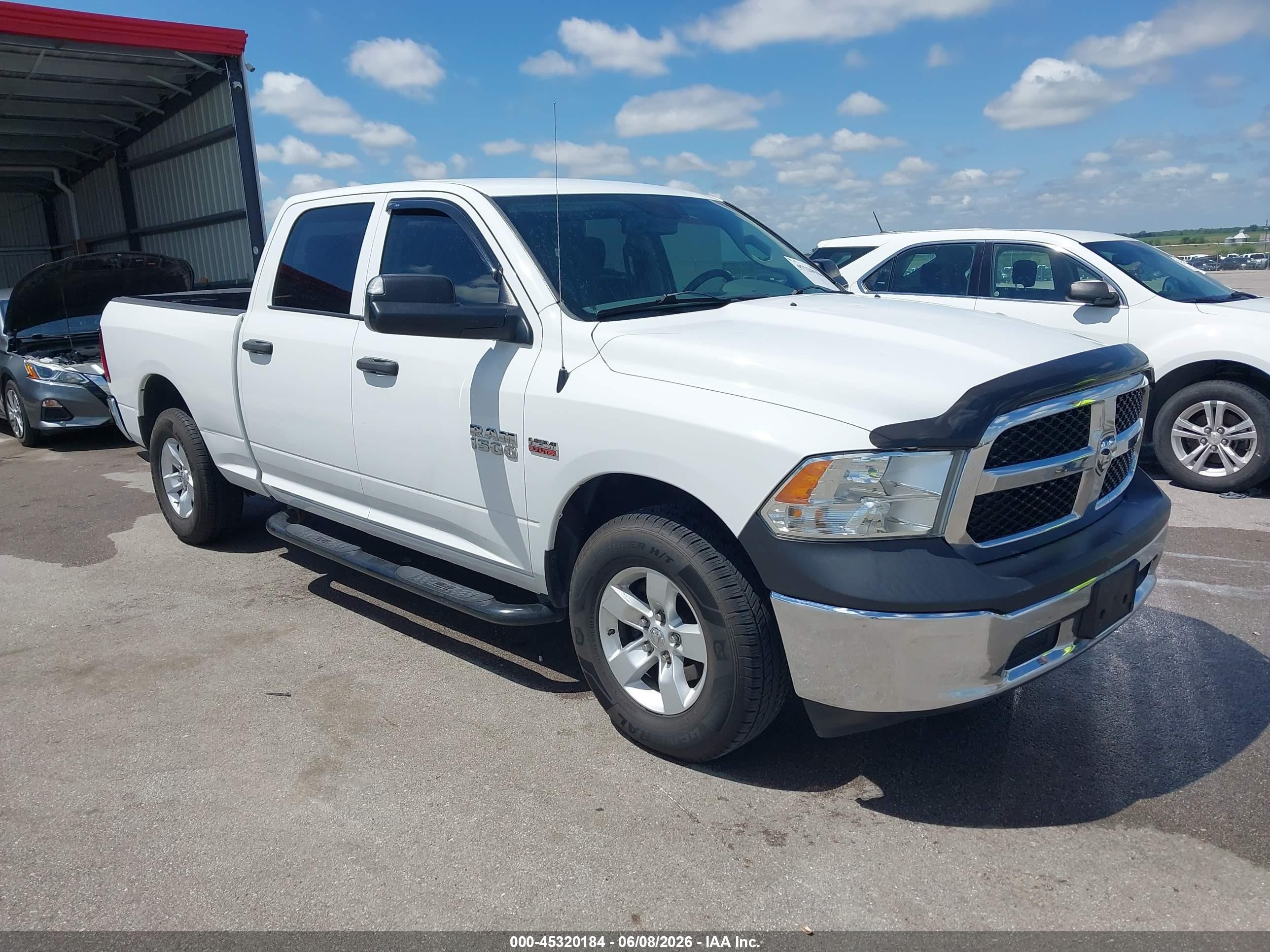 2015 Ram 1500 Tradesman White vin: 1C6RR7ST6FS647553