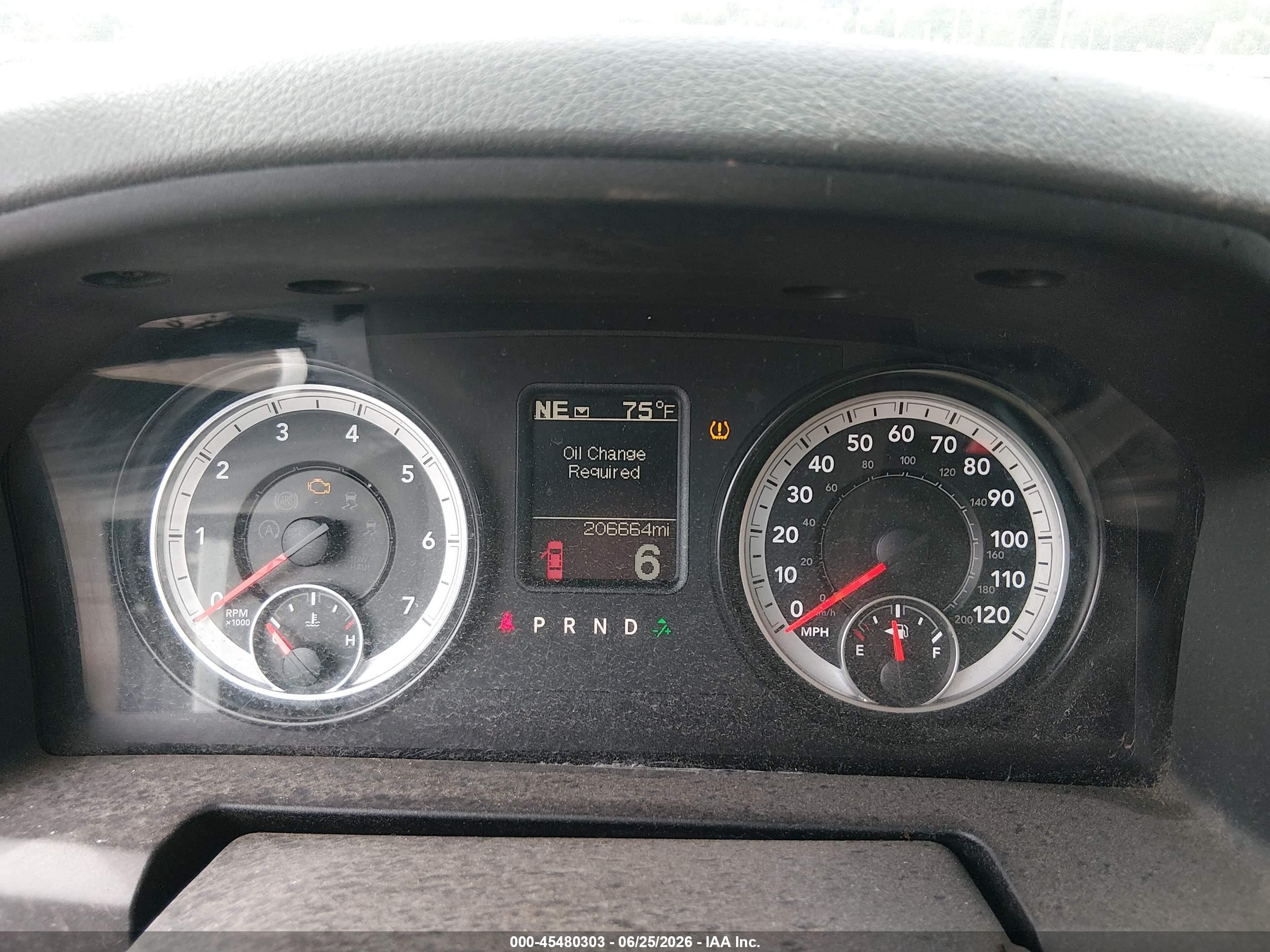 2015 Ram 1500 Tradesman White vin: 1C6RR7ST6FS766476