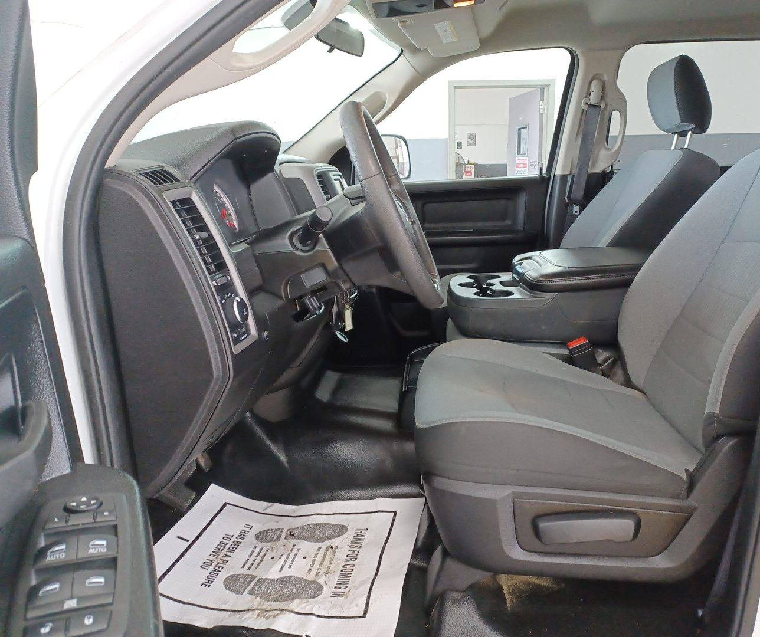 2023 Ram 1500 Classic Tradesman  4x4 6'4 Box vin: 1C6RR7STXPS531449