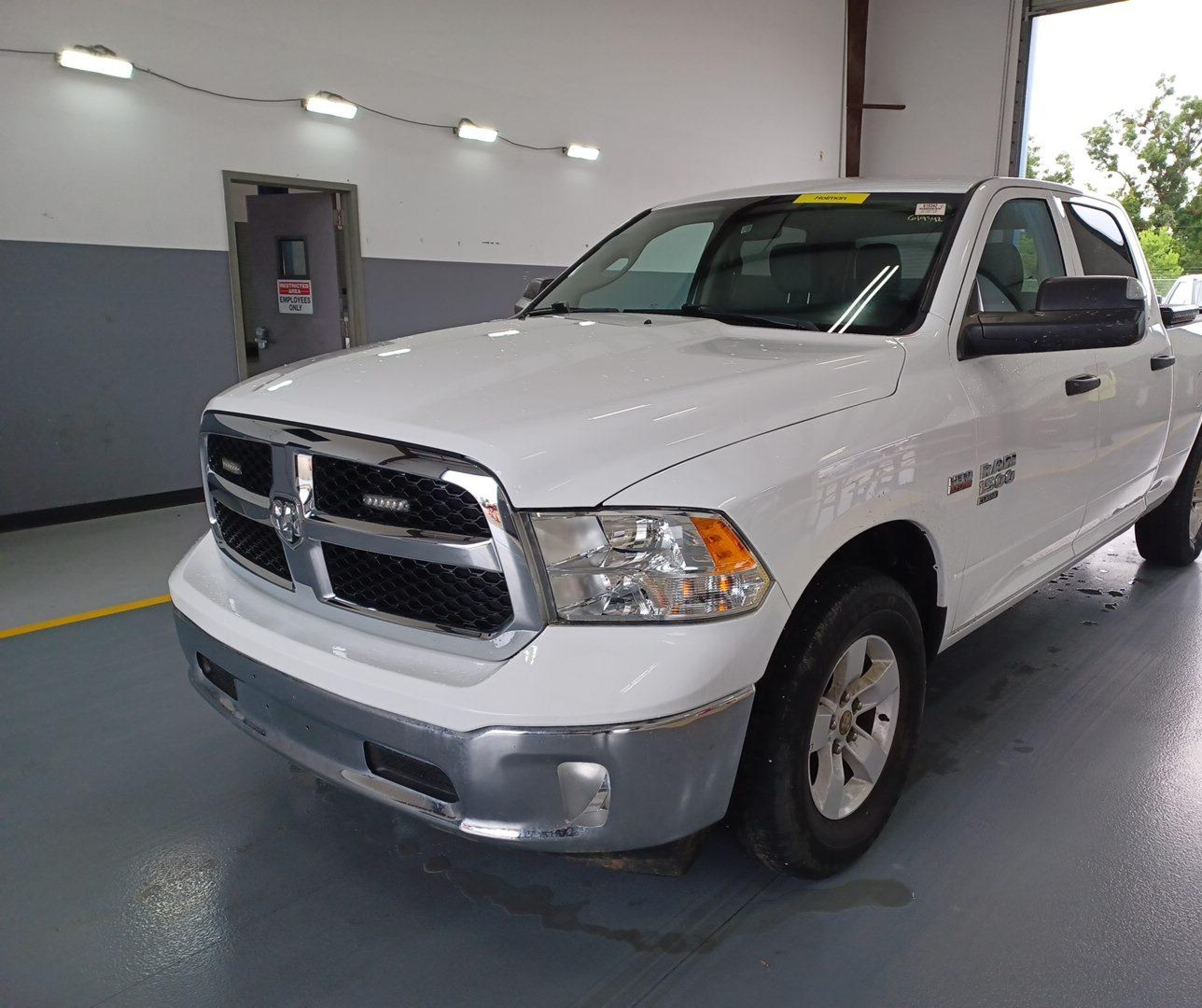 2023 Ram 1500 Classic Tradesman  4x4 6'4 Box vin: 1C6RR7STXPS531449
