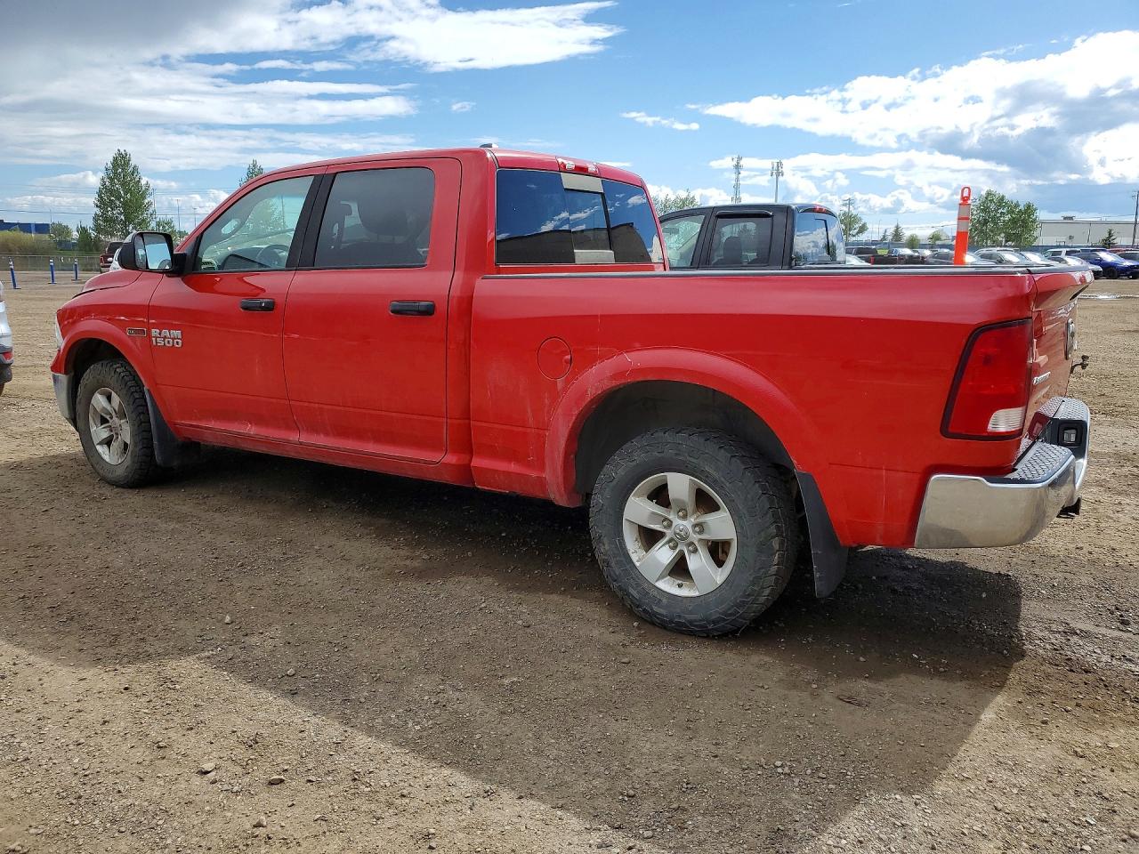2015 Ram 1500 Slt Red vin: 1C6RR7TM6FS558945