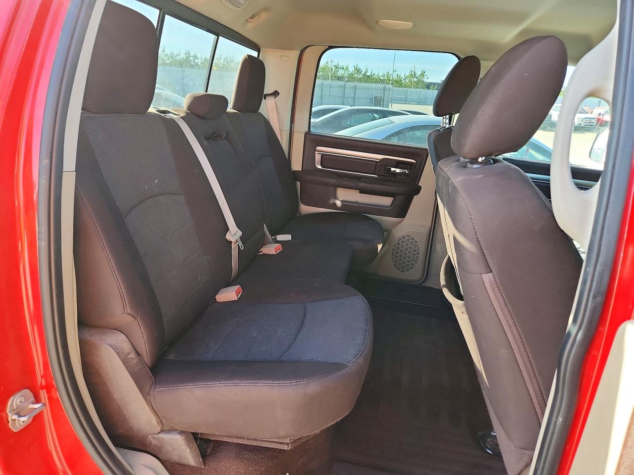 2015 Ram 1500 Slt Red vin: 1C6RR7TM6FS558945