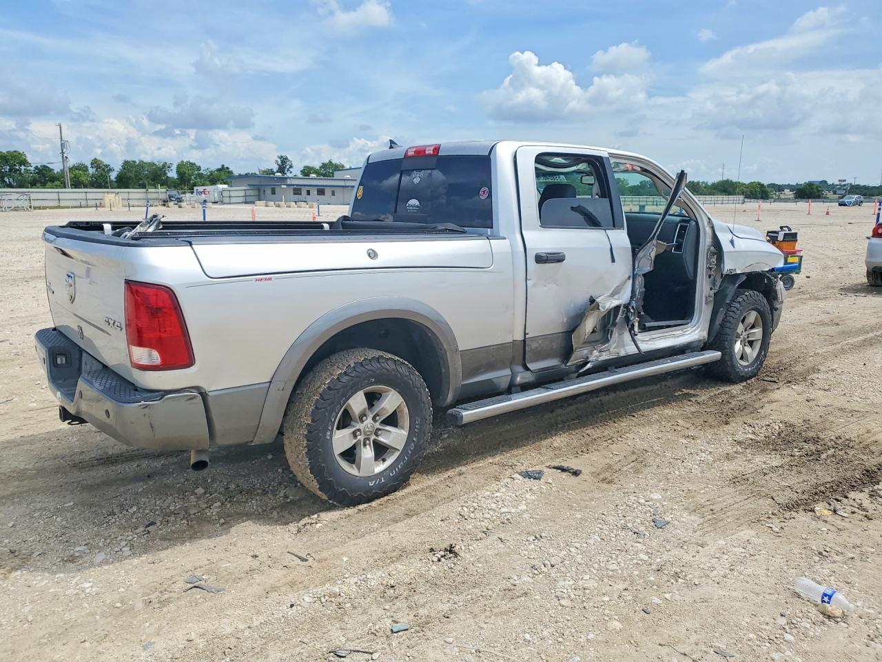 2013 Ram 1500 Slt Silver vin: 1C6RR7TT1DS669309