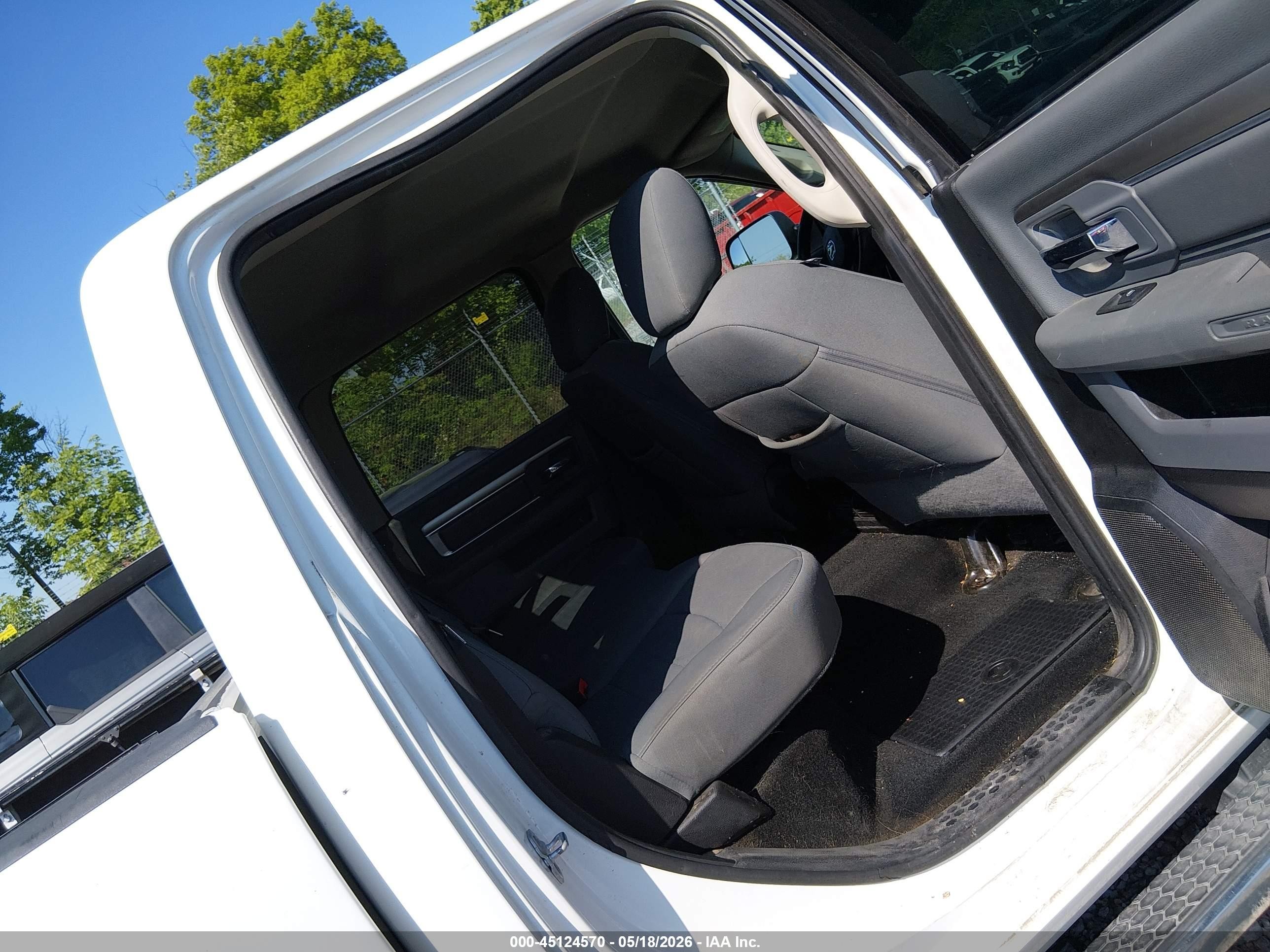 2014 Ram 1500 Slt White vin: 1C6RR7TT1ES146681