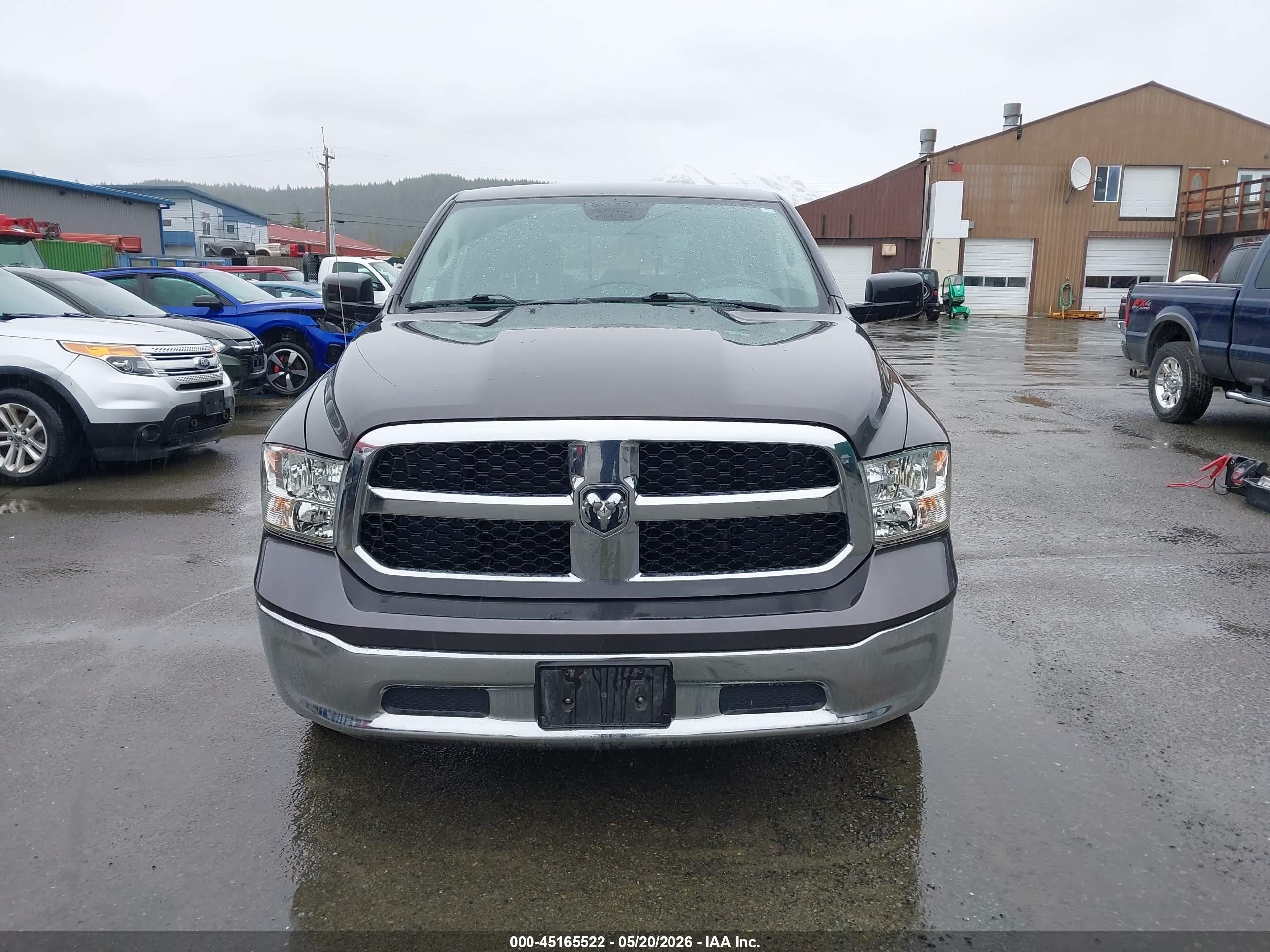 2019 Ram 1500 Classic Slt  4x4 6'4 Box Gray vin: 1C6RR7TT1KS601668
