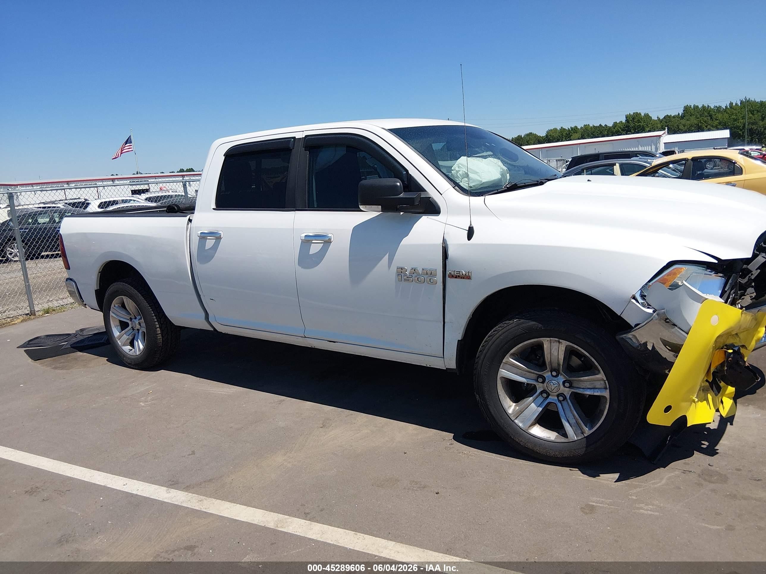 2014 Ram 1500 Big Horn White vin: 1C6RR7TT2ES369859