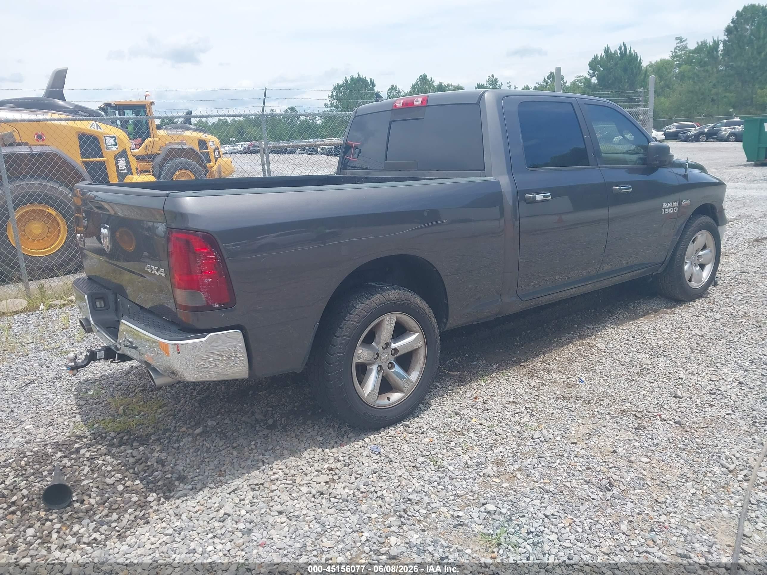 2018 Ram 1500   Серый vin: 1C6RR7TT3JS254293