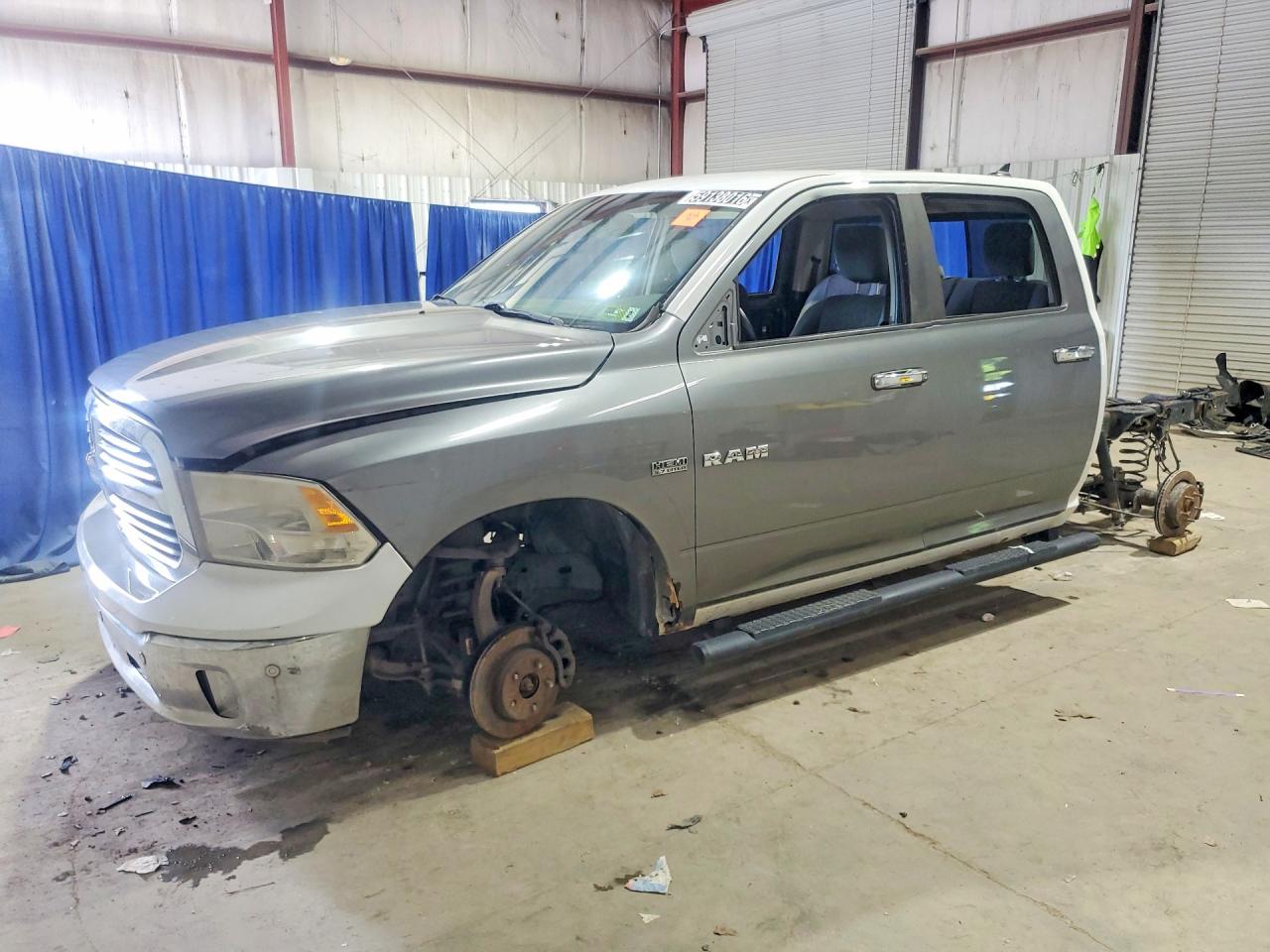2019 Ram 1500 Classic Slt Two Tone vin: 1C6RR7TT3KS521871