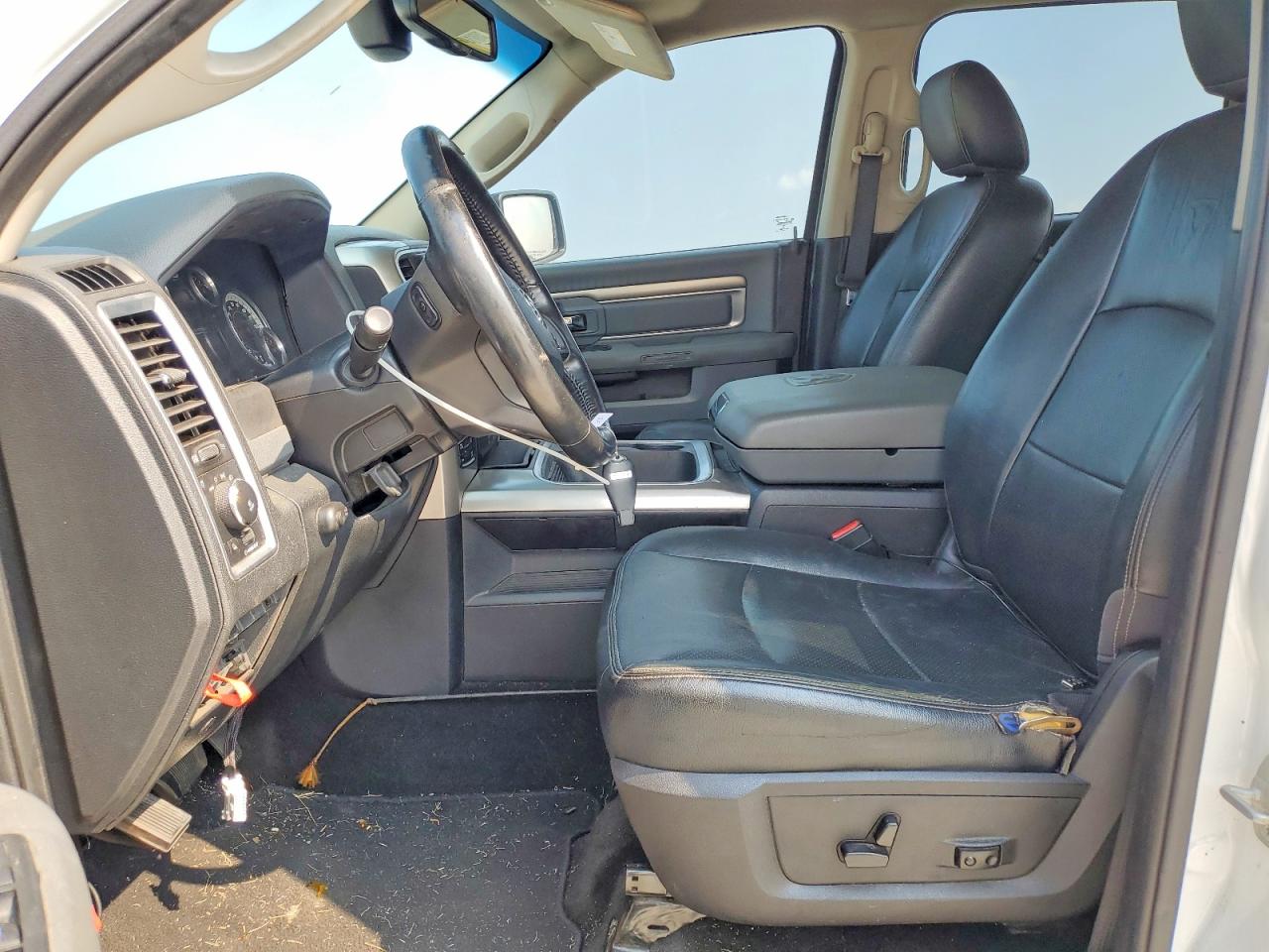 2015 Ram 1500 Slt White vin: 1C6RR7TT4FS784277