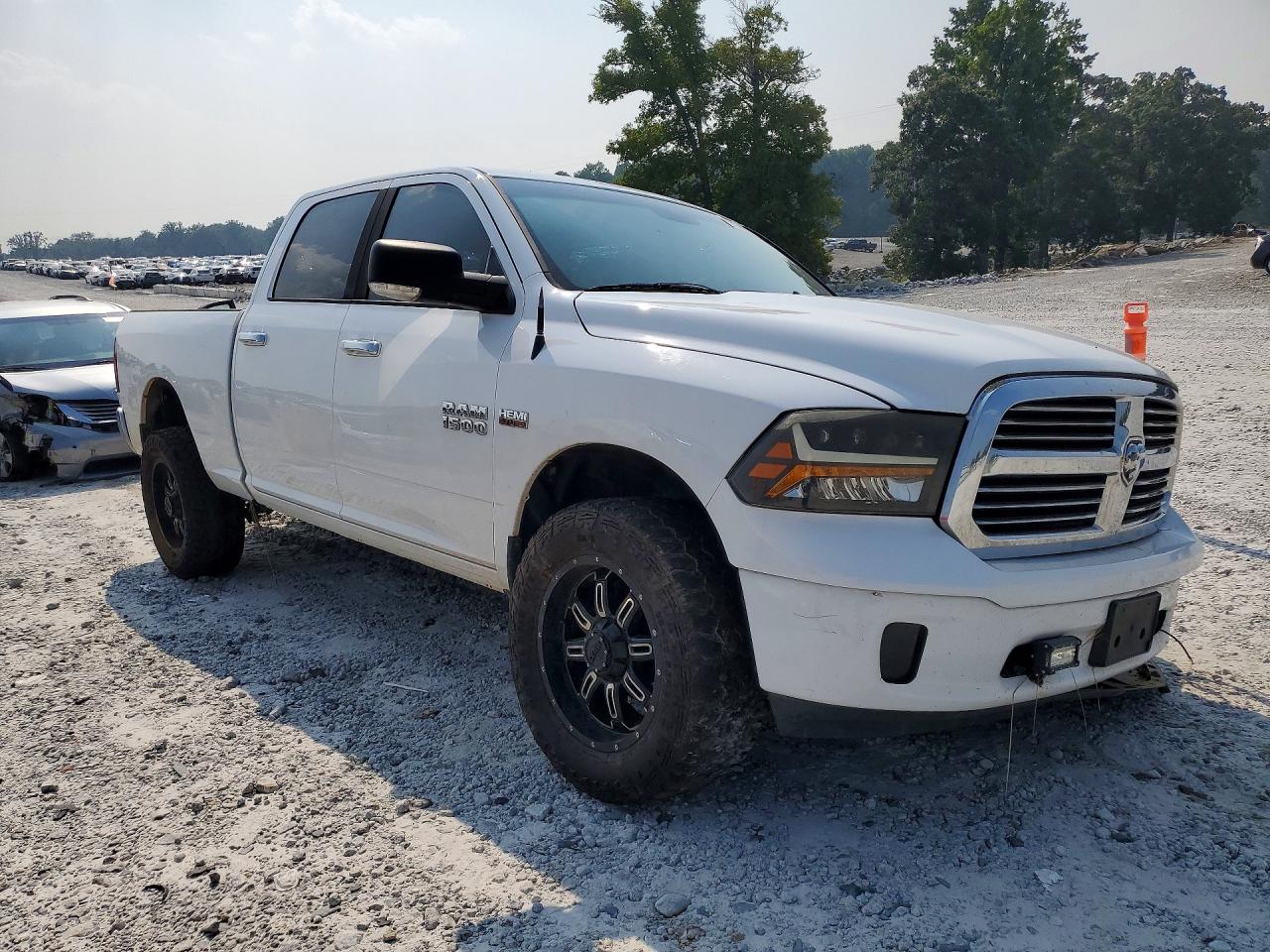 2015 Ram 1500 Slt White vin: 1C6RR7TT4FS784277