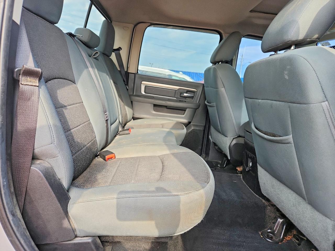 2014 Ram 1500 Slt Silver vin: 1C6RR7TT6ES260739