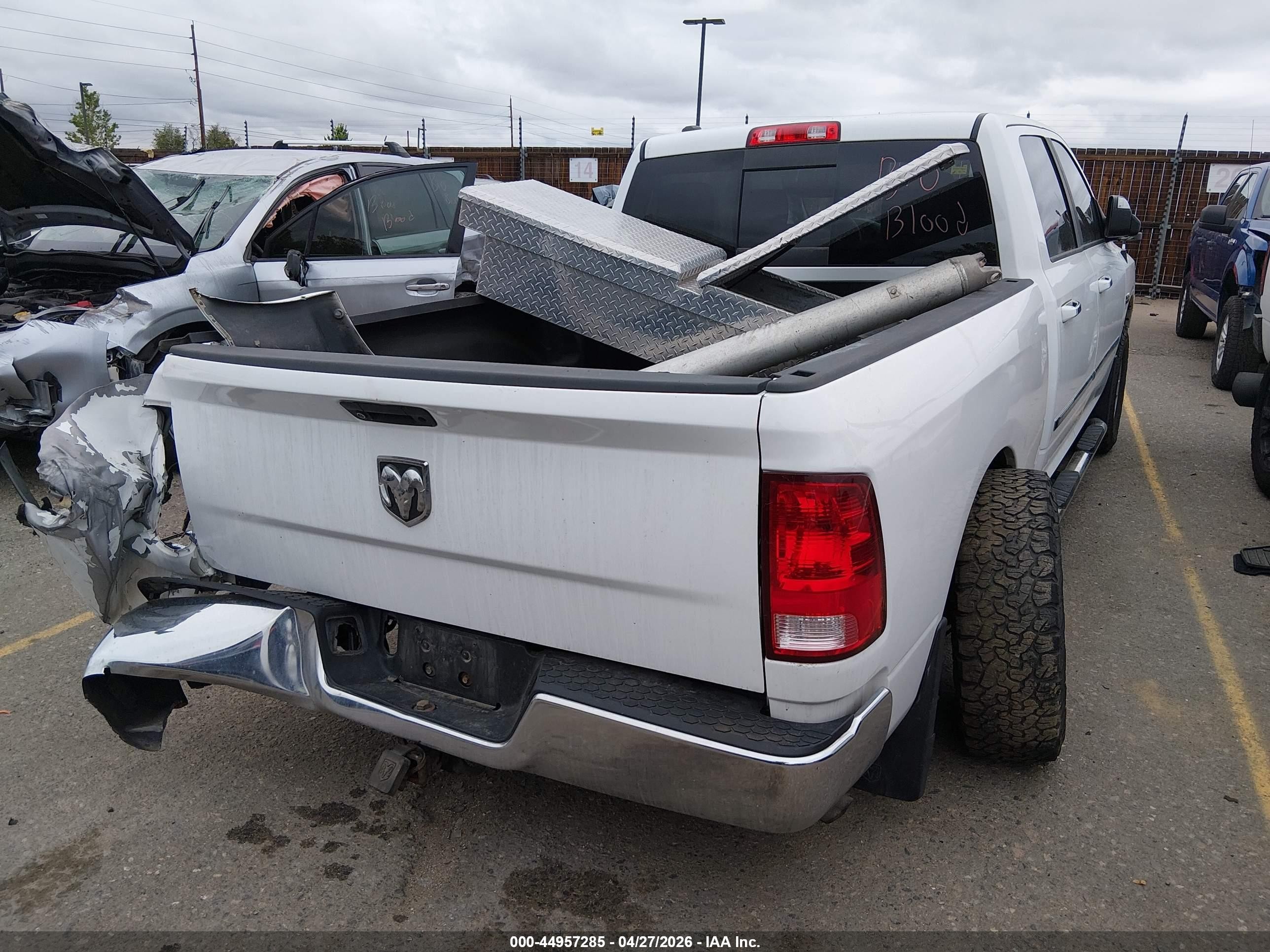 2014 Ram 1500 Slt White vin: 1C6RR7TT6ES474968