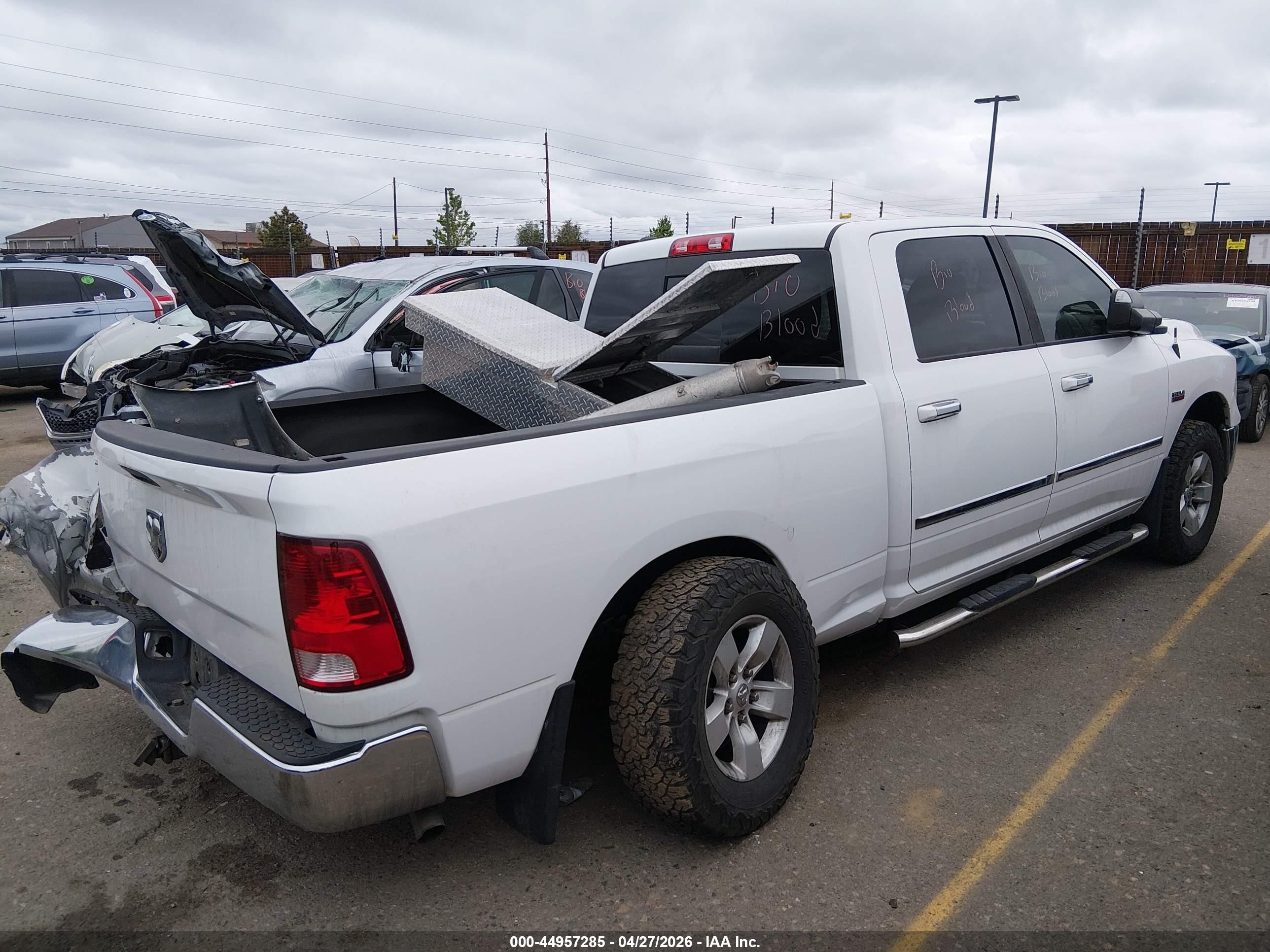 2014 Ram 1500 Slt White vin: 1C6RR7TT6ES474968