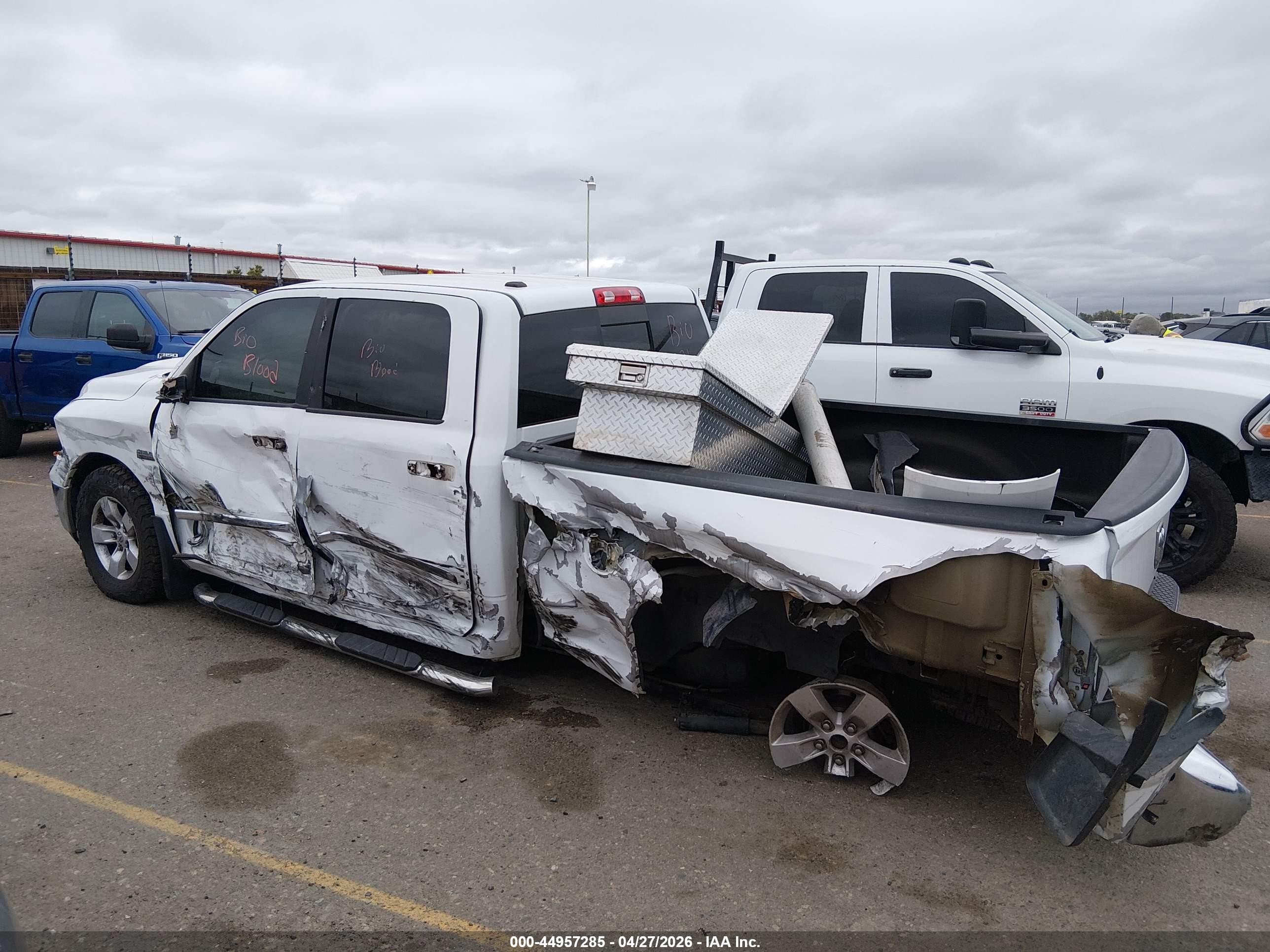 2014 Ram 1500 Slt White vin: 1C6RR7TT6ES474968