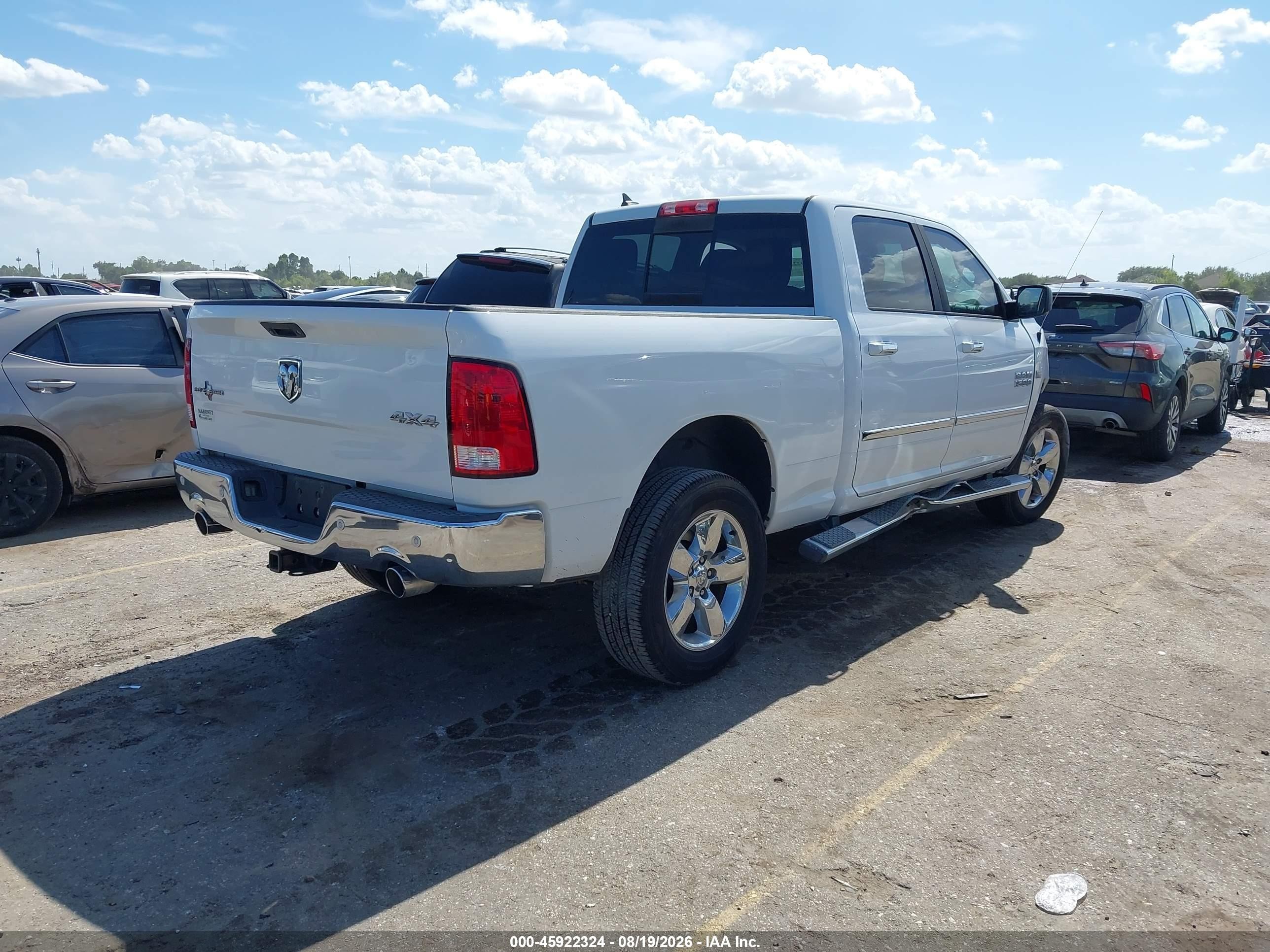 2015 Ram 1500 Lone Star White vin: 1C6RR7TT8FS696932