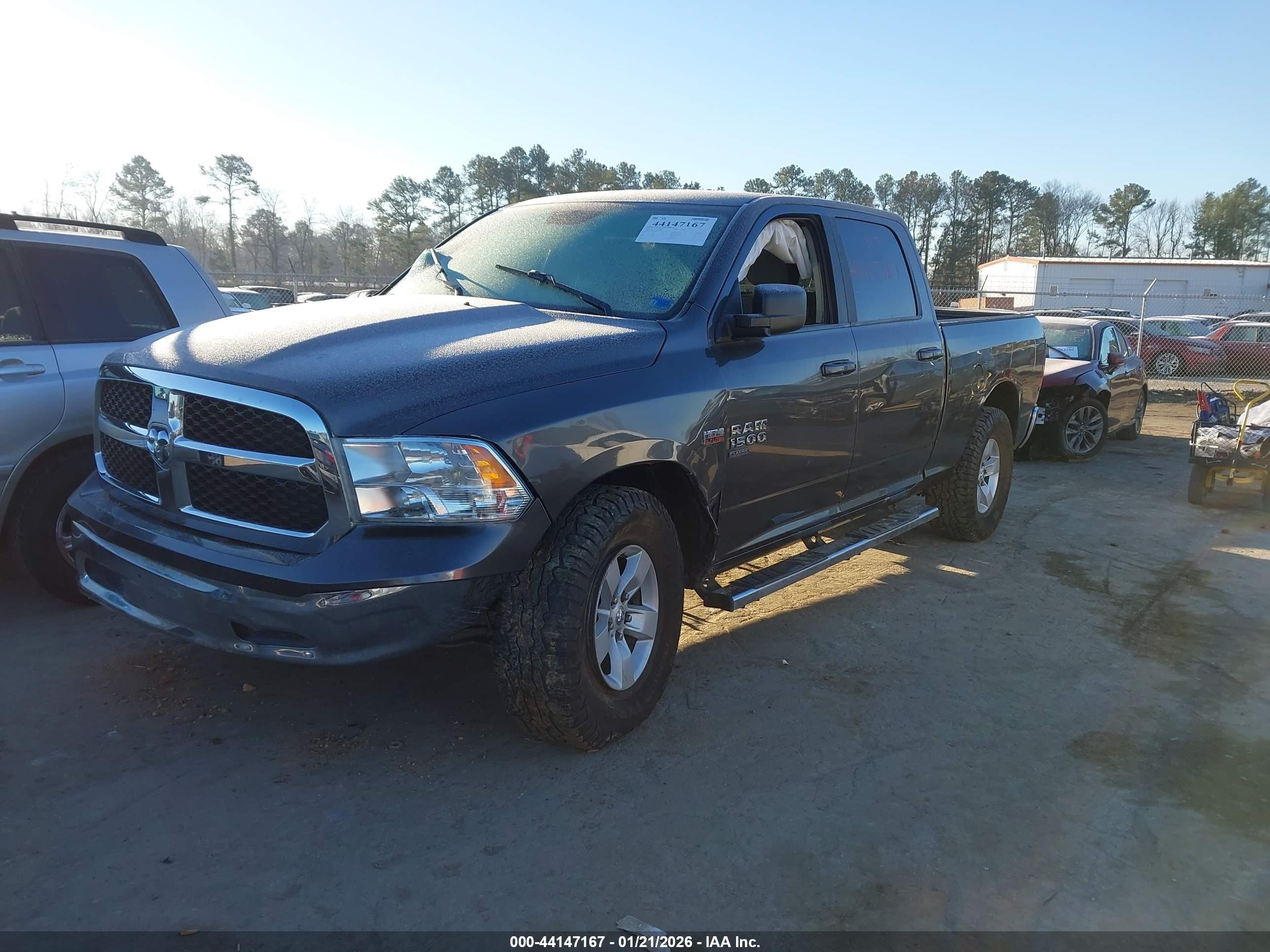 2021 Ram 1500 Classic Slt  4x4 6'4 Box Gray vin: 1C6RR7TT8MS517012
