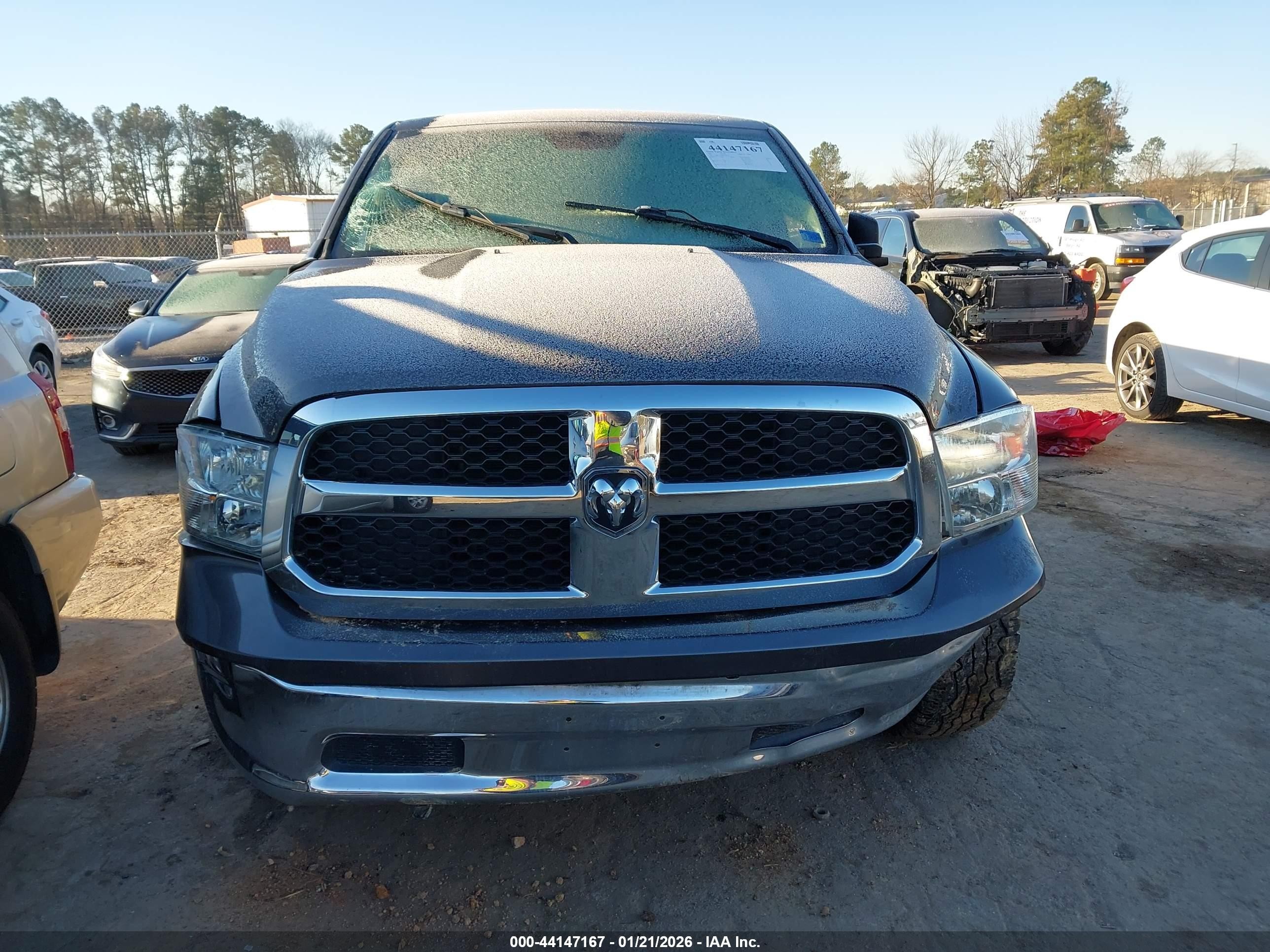 2021 Ram 1500 Classic Slt  4x4 6'4 Box Gray vin: 1C6RR7TT8MS517012