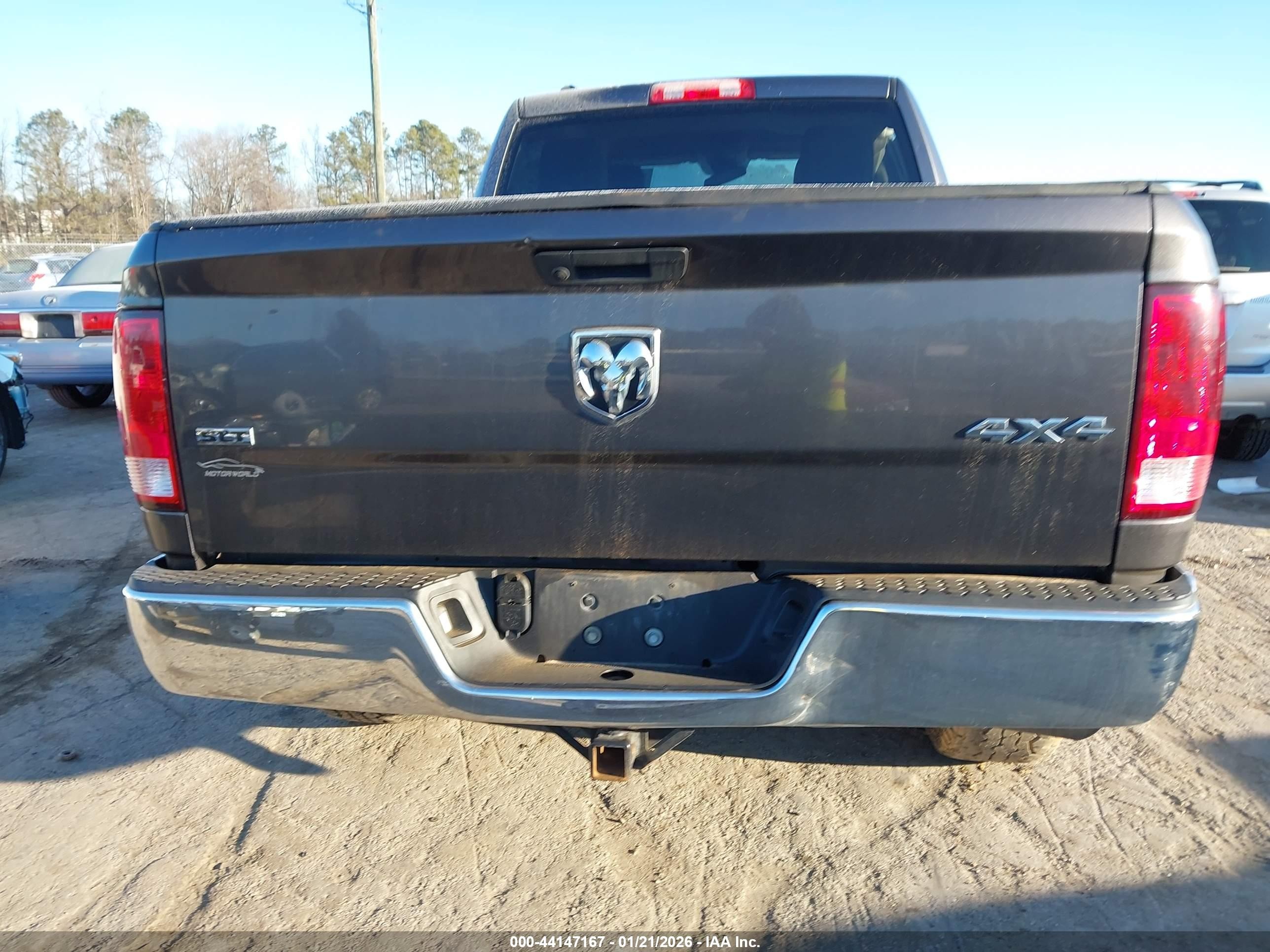 2021 Ram 1500 Classic Slt  4x4 6'4 Box Gray vin: 1C6RR7TT8MS517012