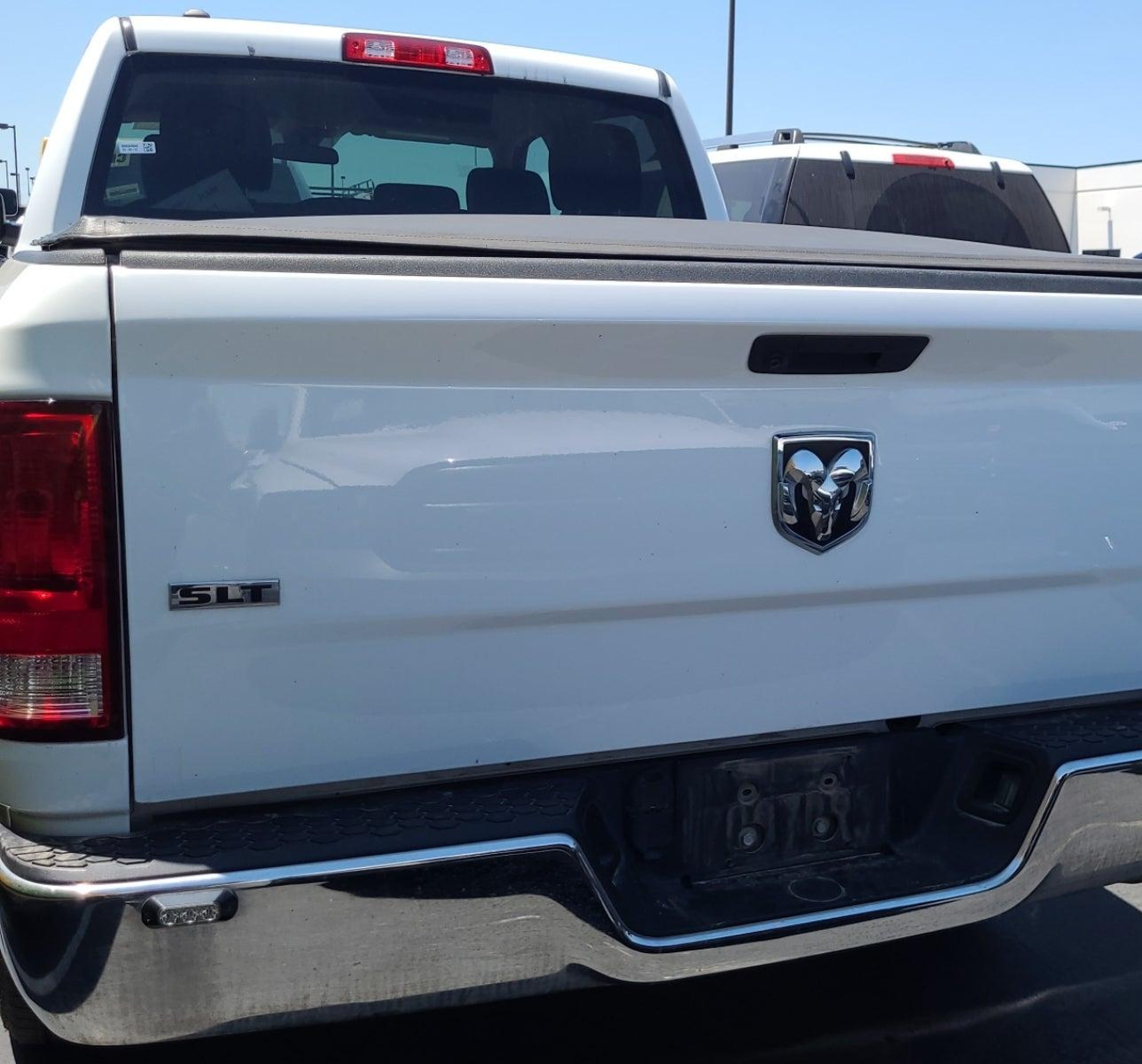 2022 Ram 1500 Classic Slt  4x4 6'4 Box vin: 1C6RR7TT8NS172520