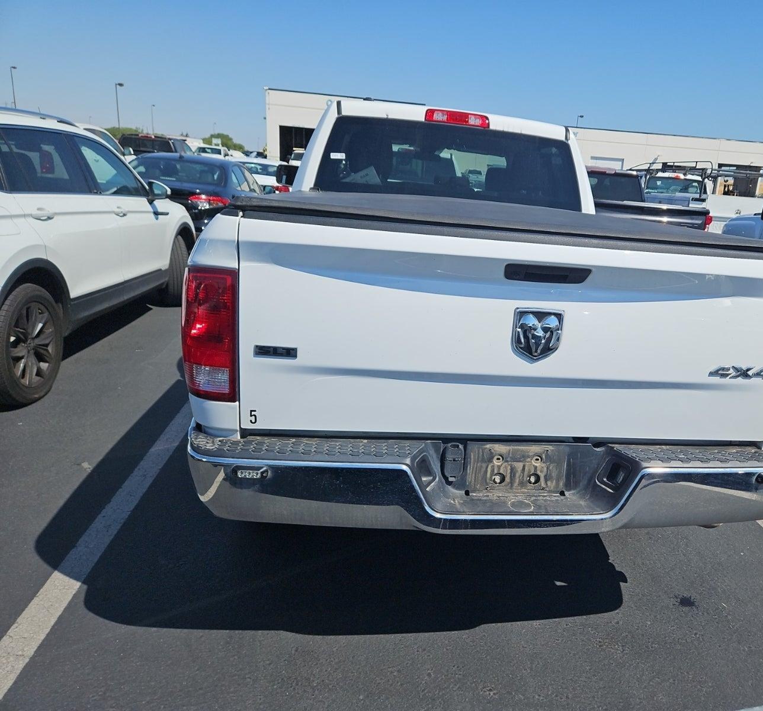 2022 Ram 1500 Classic Slt  4x4 6'4 Box vin: 1C6RR7TT8NS172520