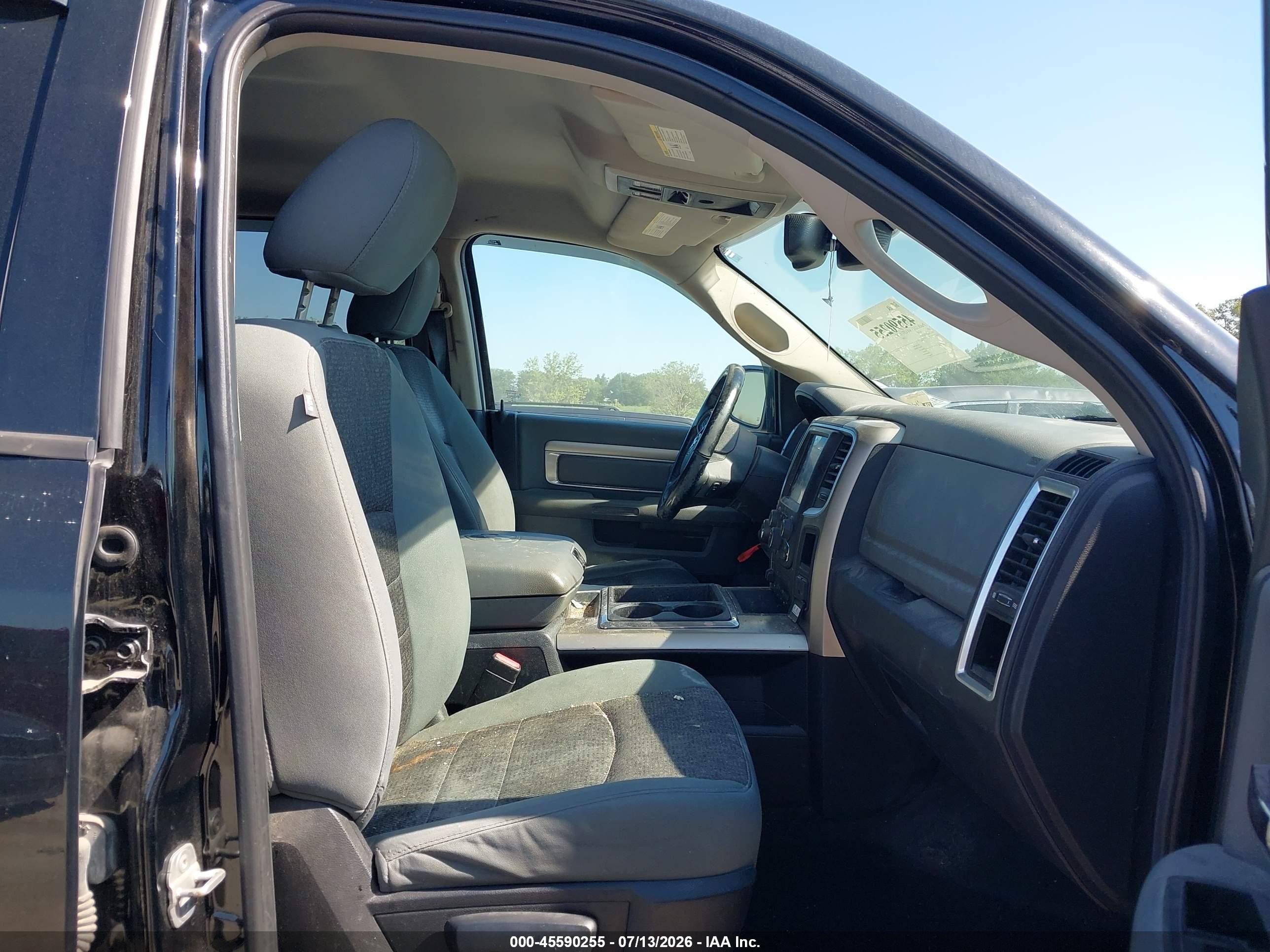 2013 Ram 1500   Black vin: 1C6RR7TTXDS718555