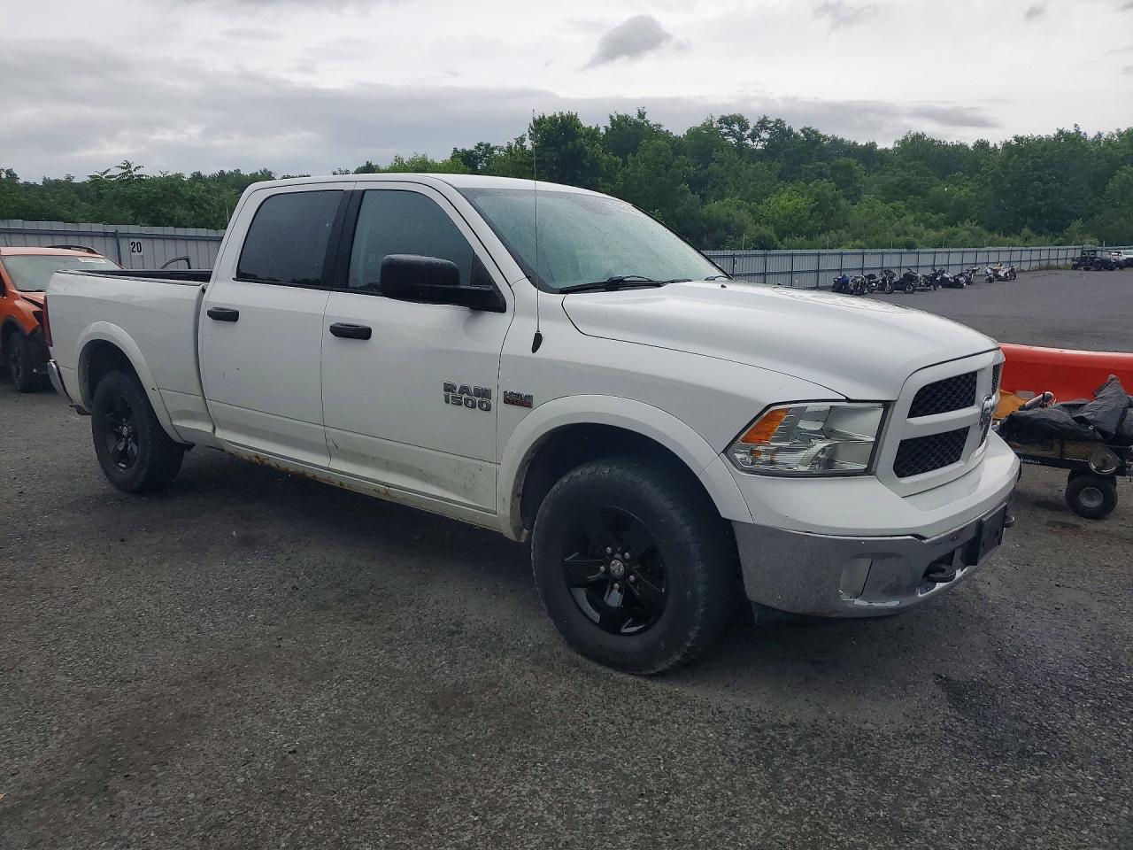 2015 Ram Slt White vin: 1C6RR7TTXFS678092
